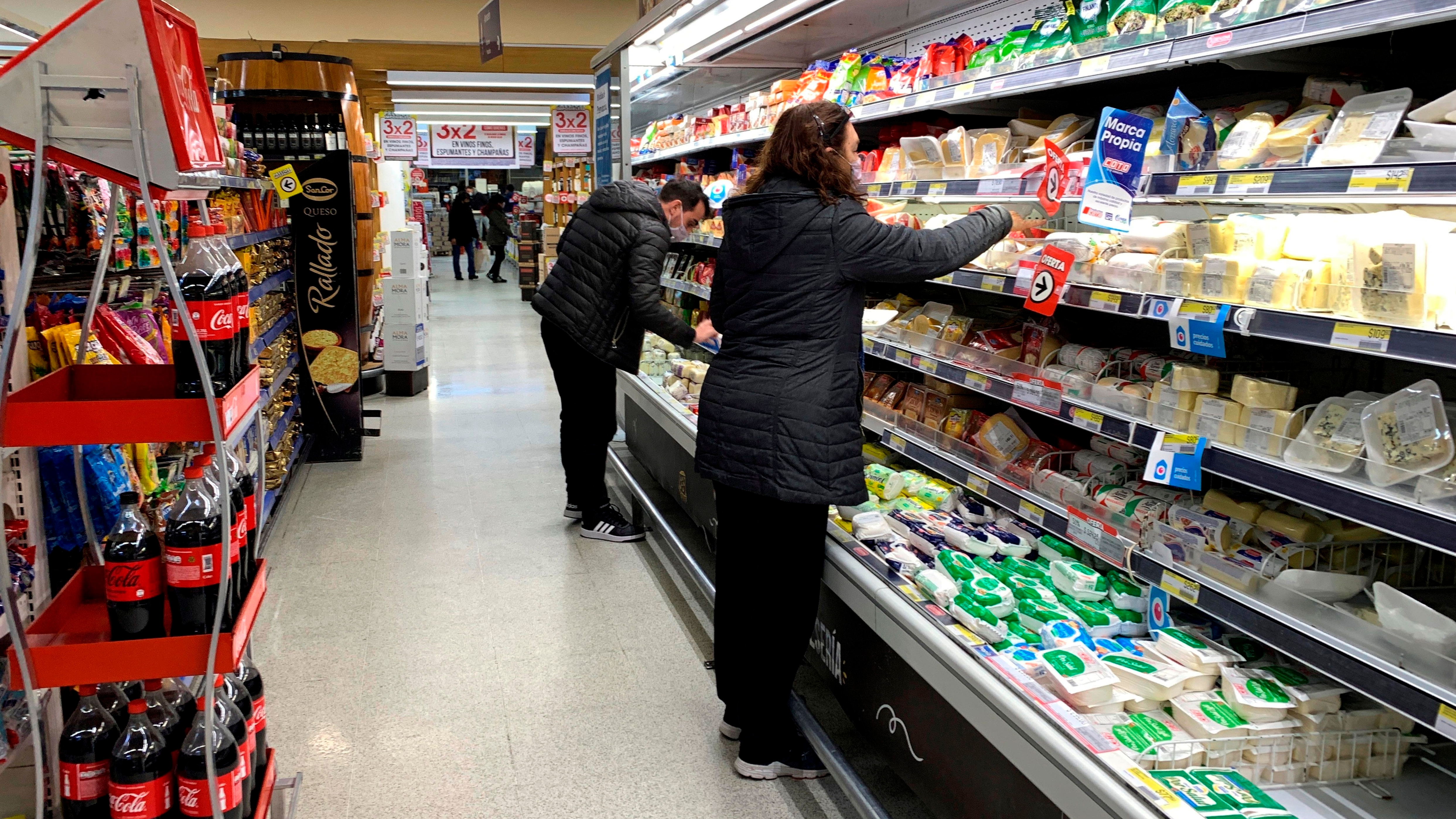 Inflación: por la suba de tarifas y alimentos, las consultoras estiman que la suba de precios rondó el 9% en mayo