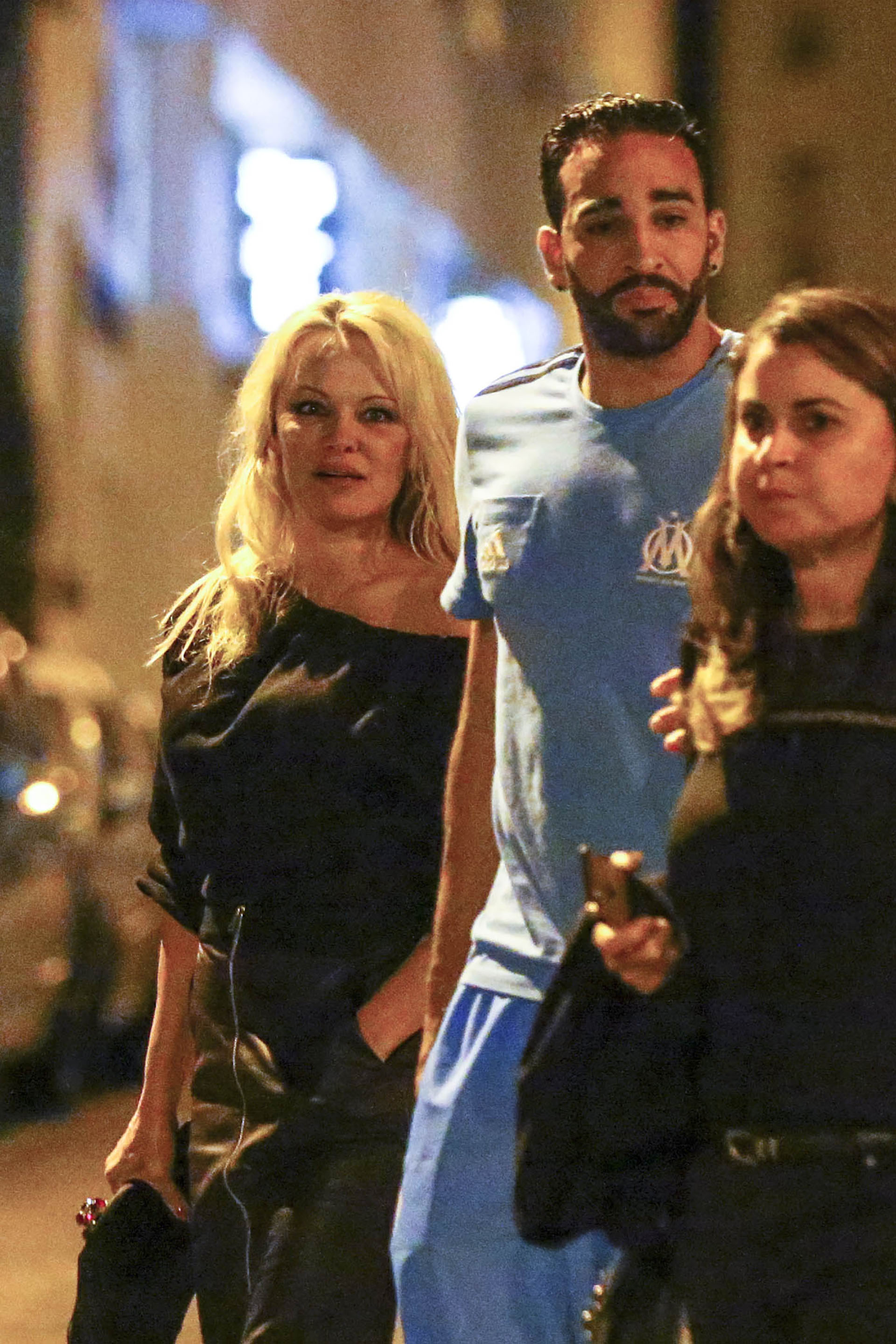 Pamela Anderson y Adil Rami  (The Grosby Group)