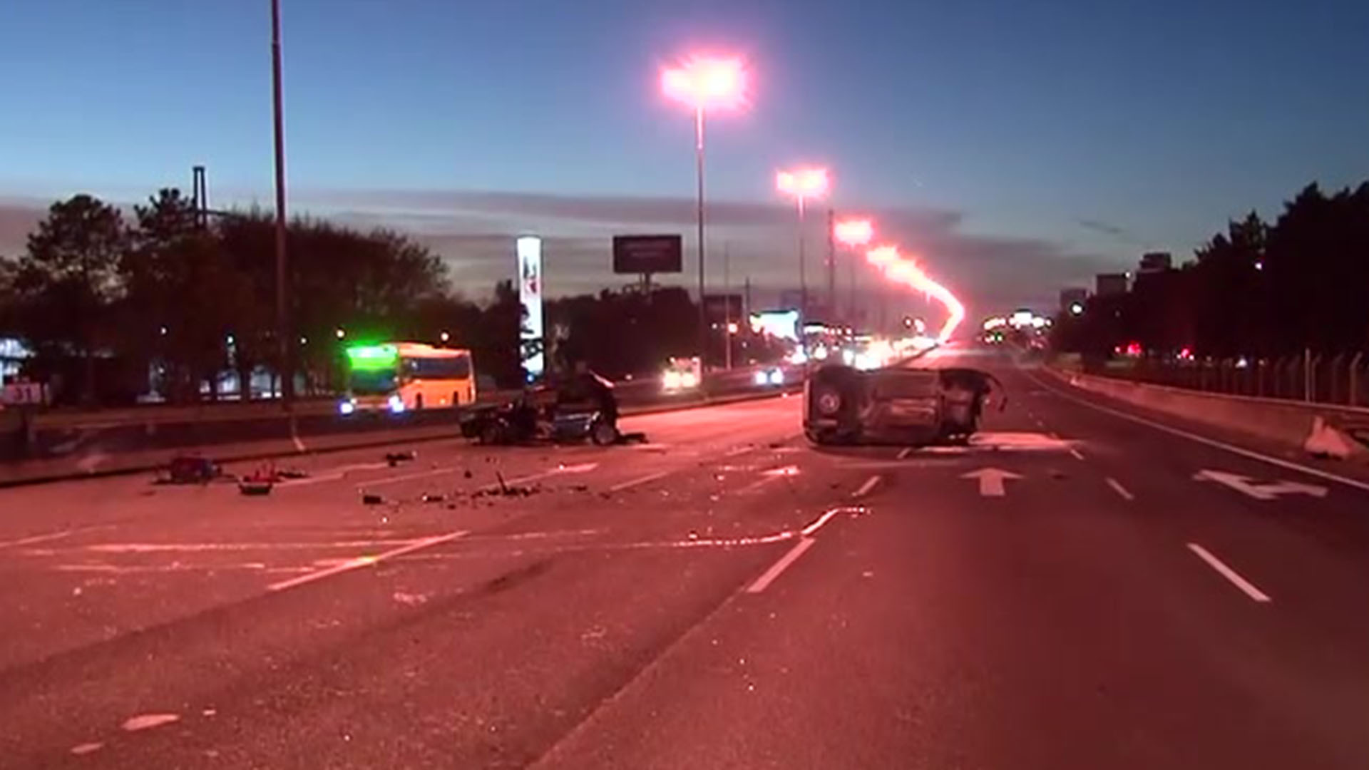 Una nena muri&oacute; y otras tres personas resultaron heridas tras un violento choque en la autopista Panamericana