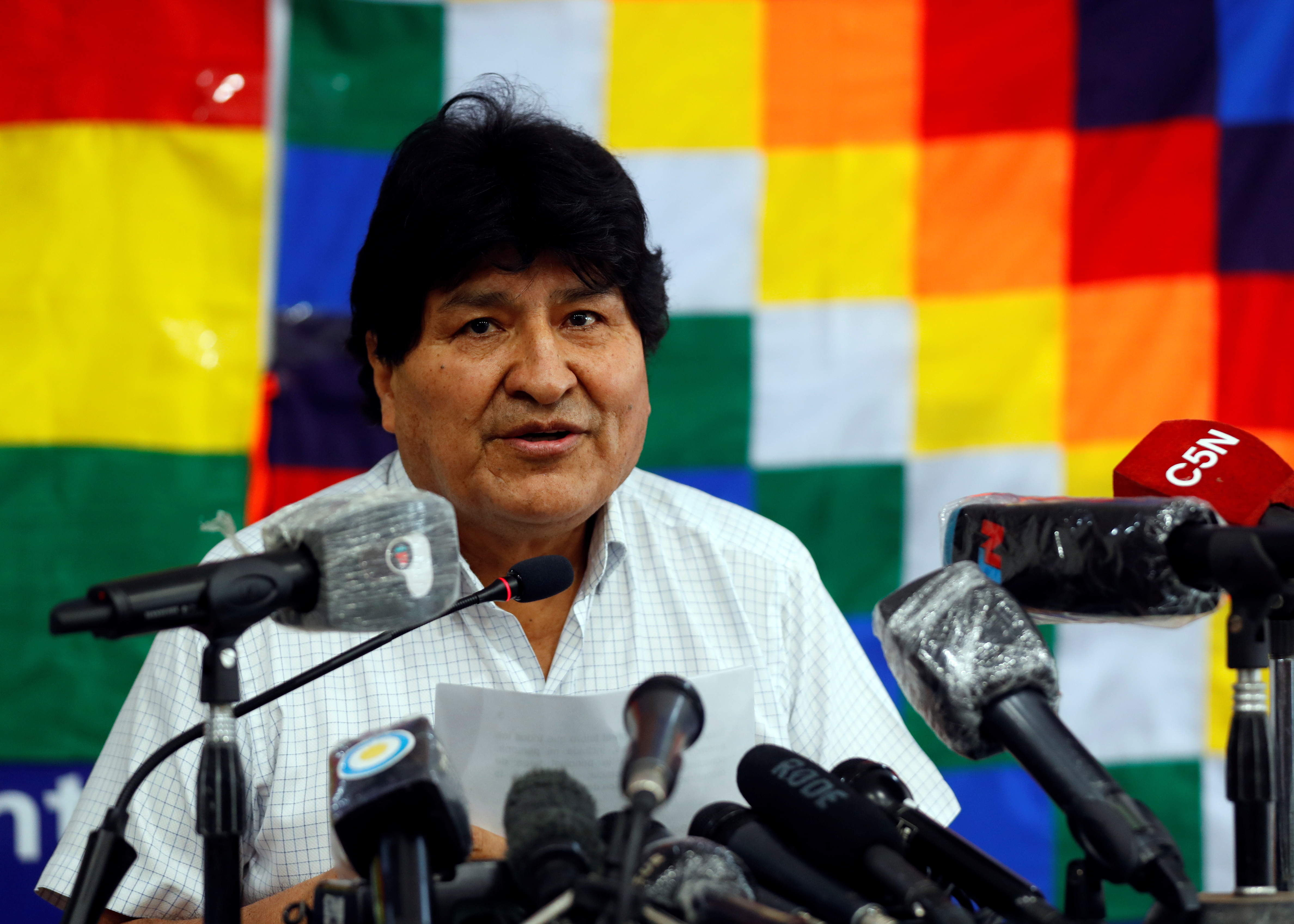 El ex presidente boliviano Evo Morales durante una conferencia de prensa este domingo en Buenos Aires, Argentina (REUTERS/Agustin Marcarian)
