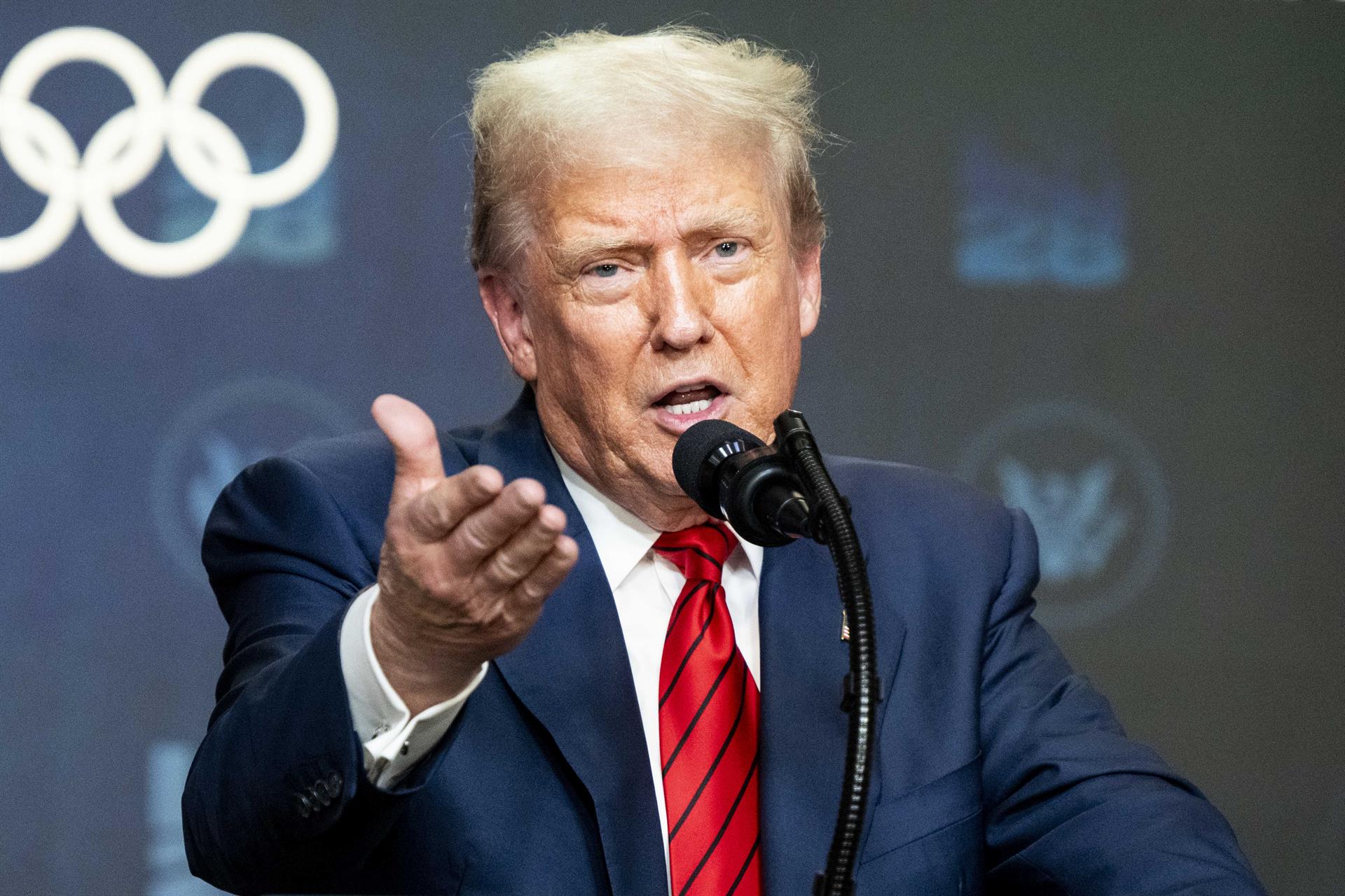 Asalto cinematográfico en Italia: simularon un control policial y volaron un camión blindado