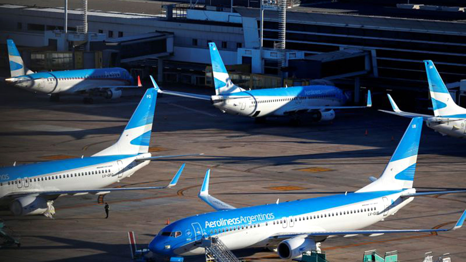 A partir del 12 o 15 de octubre retornarán los vuelos regulares suspendidos desde marzo (Reuters)