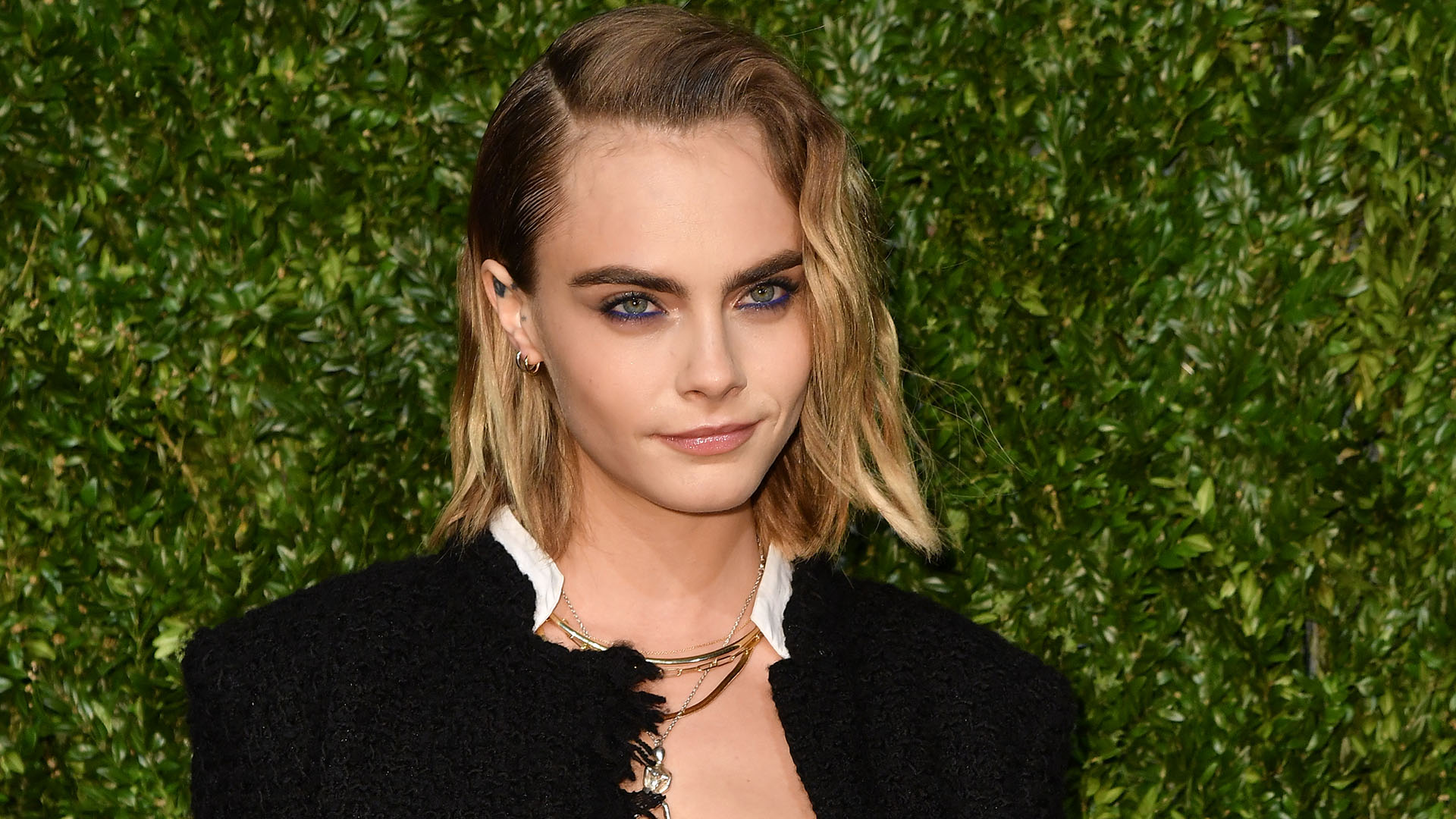 La dura infancia de Cara Delevingne, marcada por el drama de su madre -  Infobae