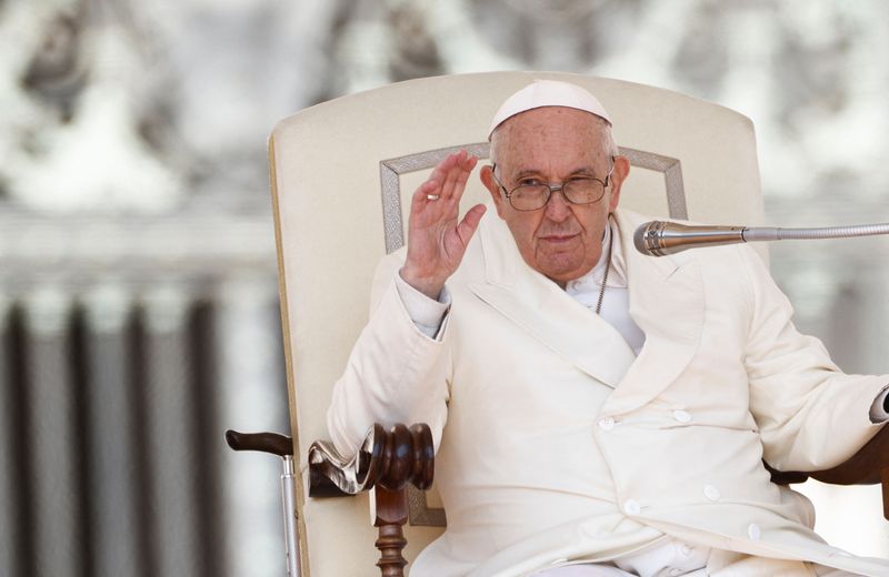 El papa Francisco recibirá al primer ministro de Ucrania antes de viajar a Hungría
