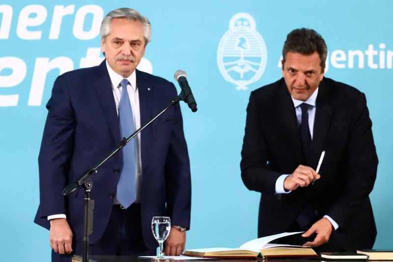 El presidente Alberto Fernández y el ministro Sergio Massa, en un mal momento de la relación política.