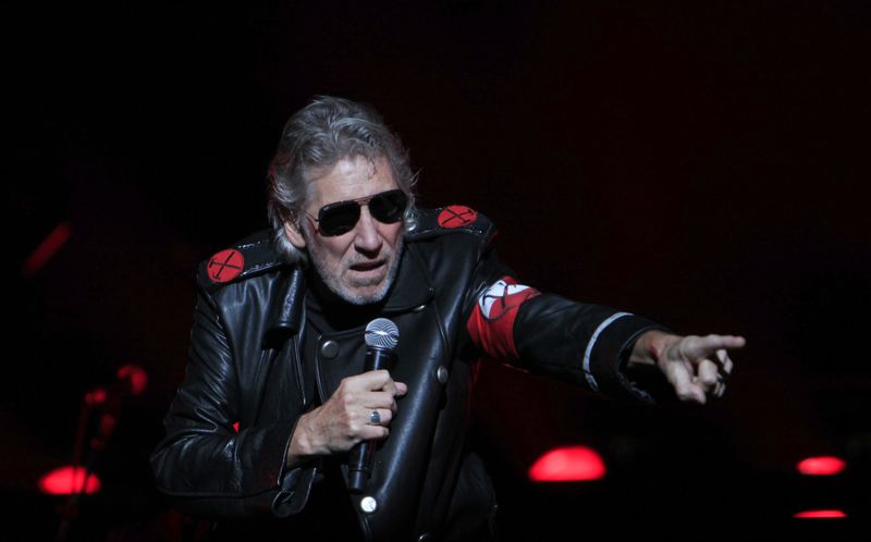 EEUU repudió la actuación de Roger Waters en Berlín y señaló que fue “profundamente ofensiva para el pueblo judío”