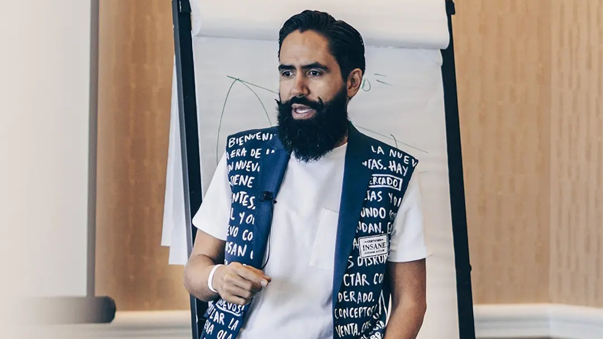 Cómo hacerte exitoso y millonario, según Carlos Master Muñoz - Infobae