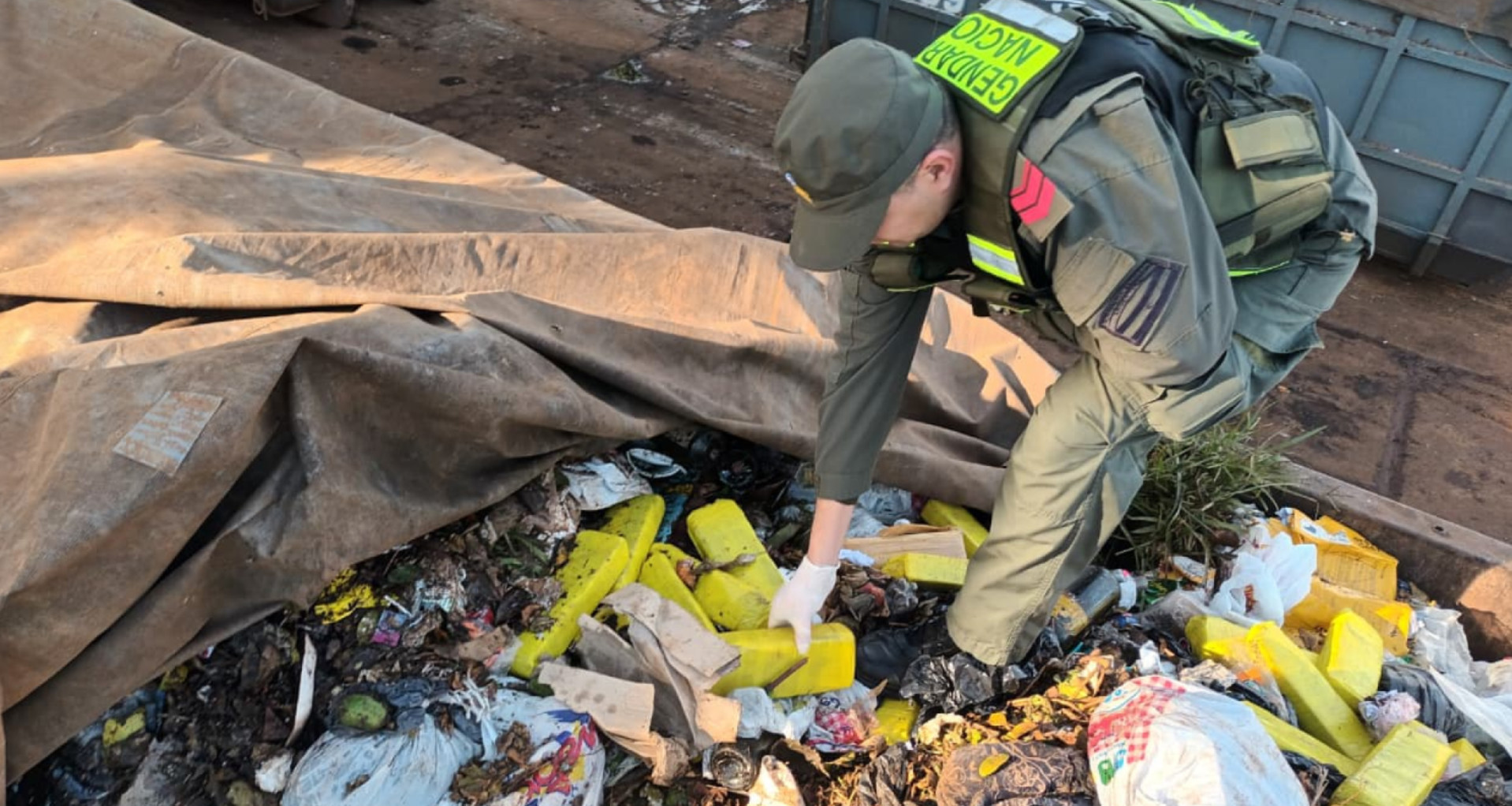 Gendarmer&iacute;a incaut&oacute; m&aacute;s de 24 kilos de marihuana en una planta de residuos de Misiones