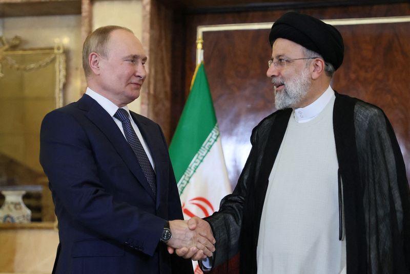 Vladimir Putin and Iranian Ebrahim Raisi, during a meeting in Tehran, Iran.  July 19, 2022 (REUTERS)