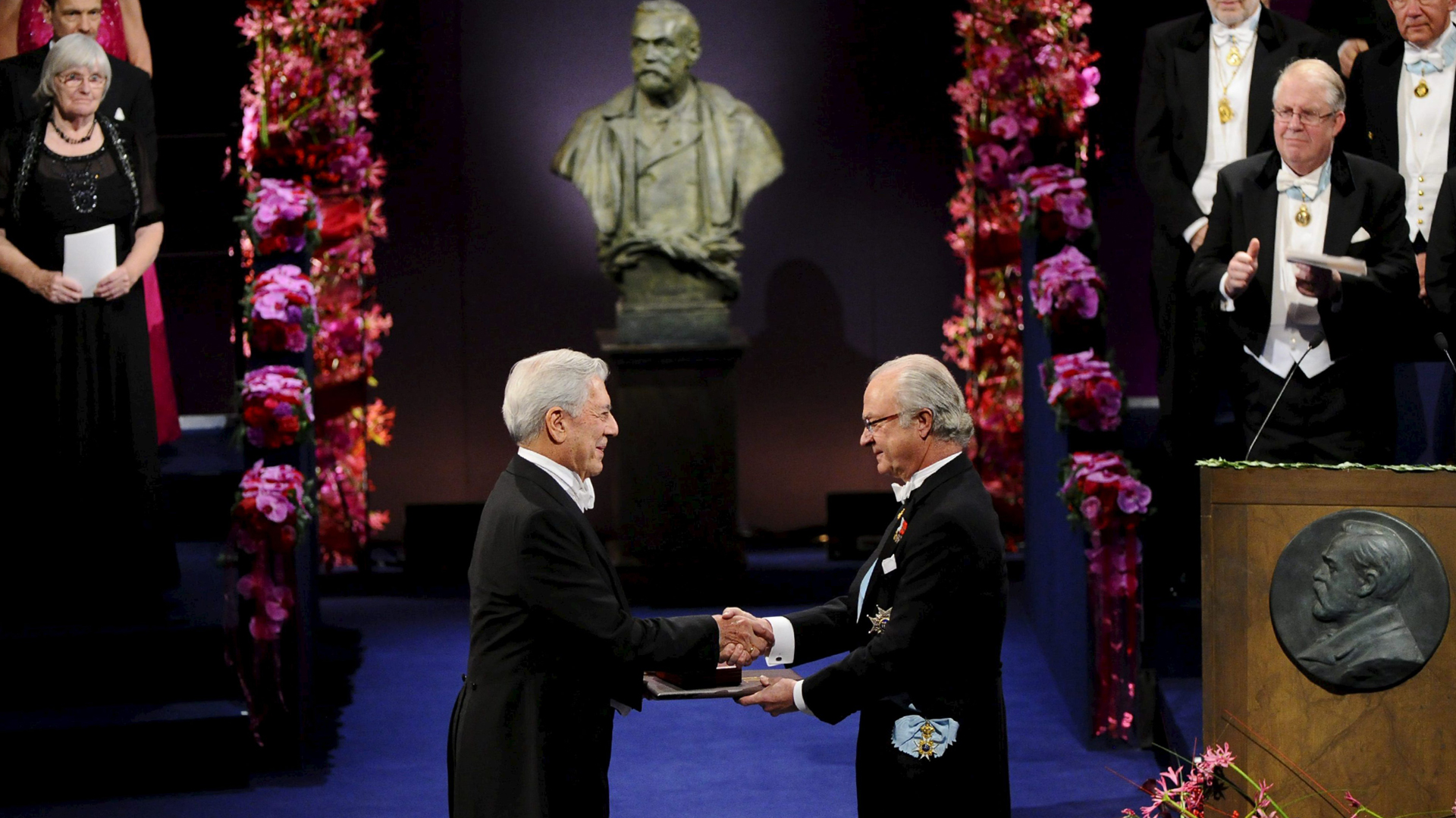 Mario Vargas Llosa recibió el premio Nobel de Literatura en 2010 (Foto: EFE)
