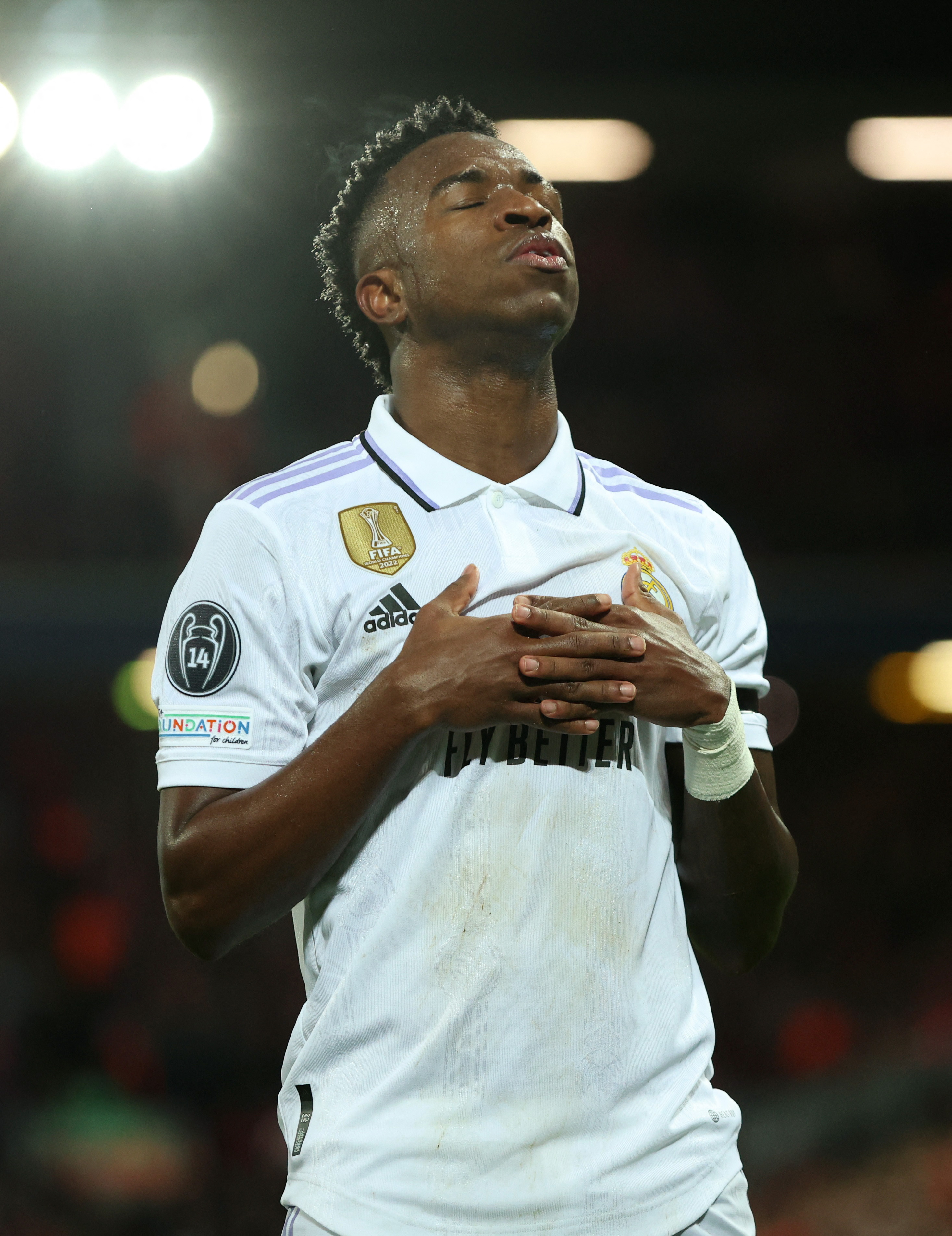 Vinicius Junior, amo y señor en Anfield. Foto: REUTERS/Phil Noble