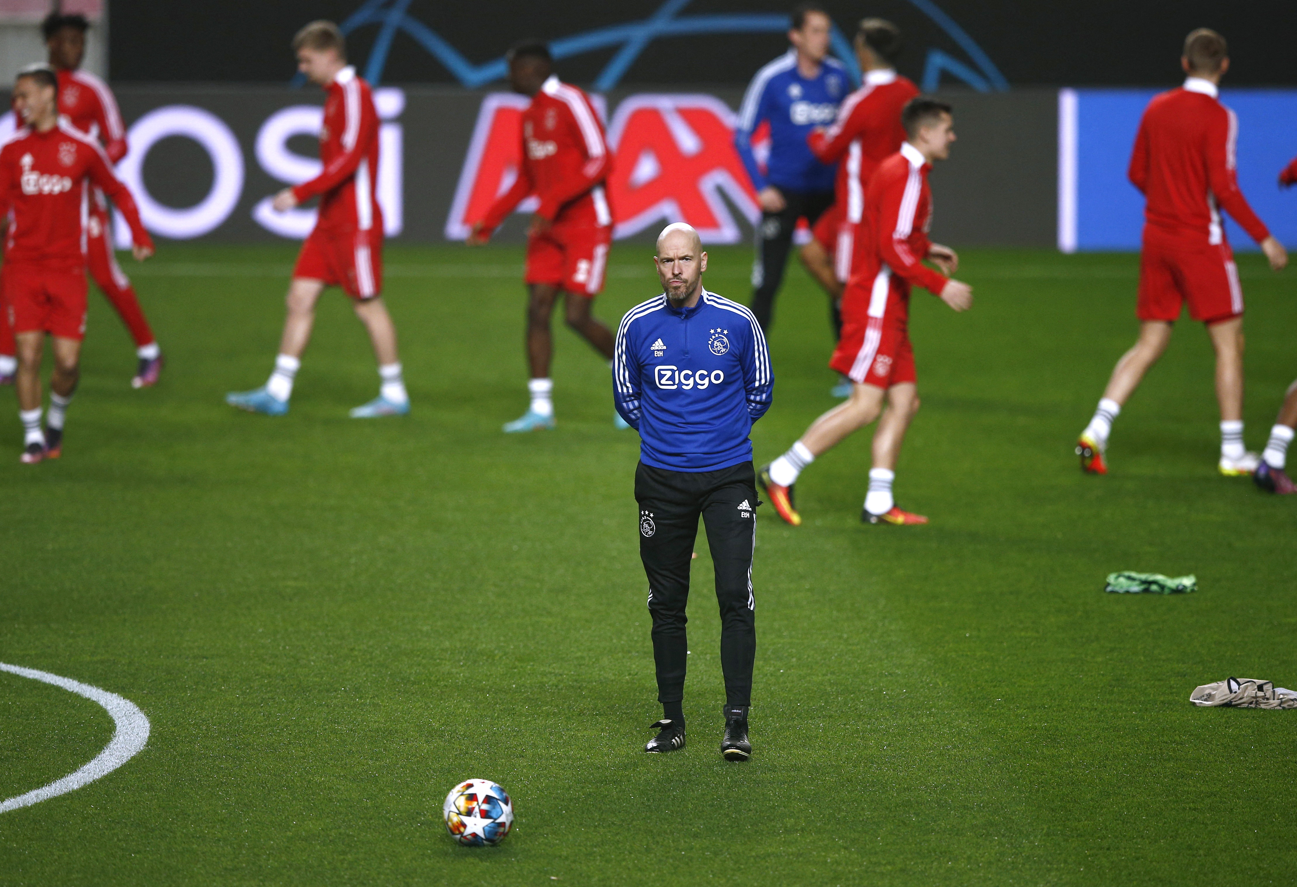 El prestigioso entrenador neerlandés está listo para cambiar el rumbo del Manchester United (Foto: Reuters)