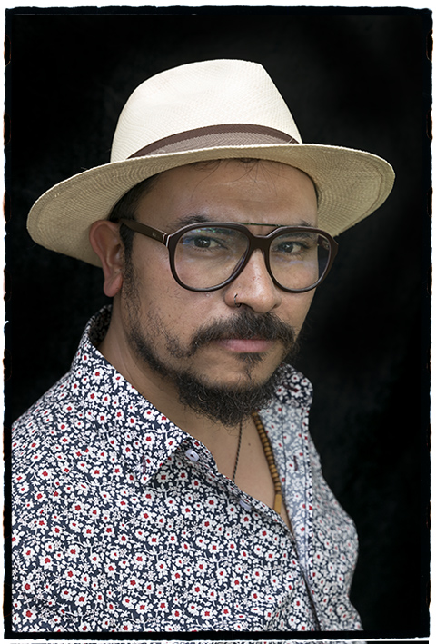 Daniel Ángel (Bogotá, 1985) co-editor de ‘La muerte tiene tos. Cuentos de vecindario’. Editorial Lugar Común