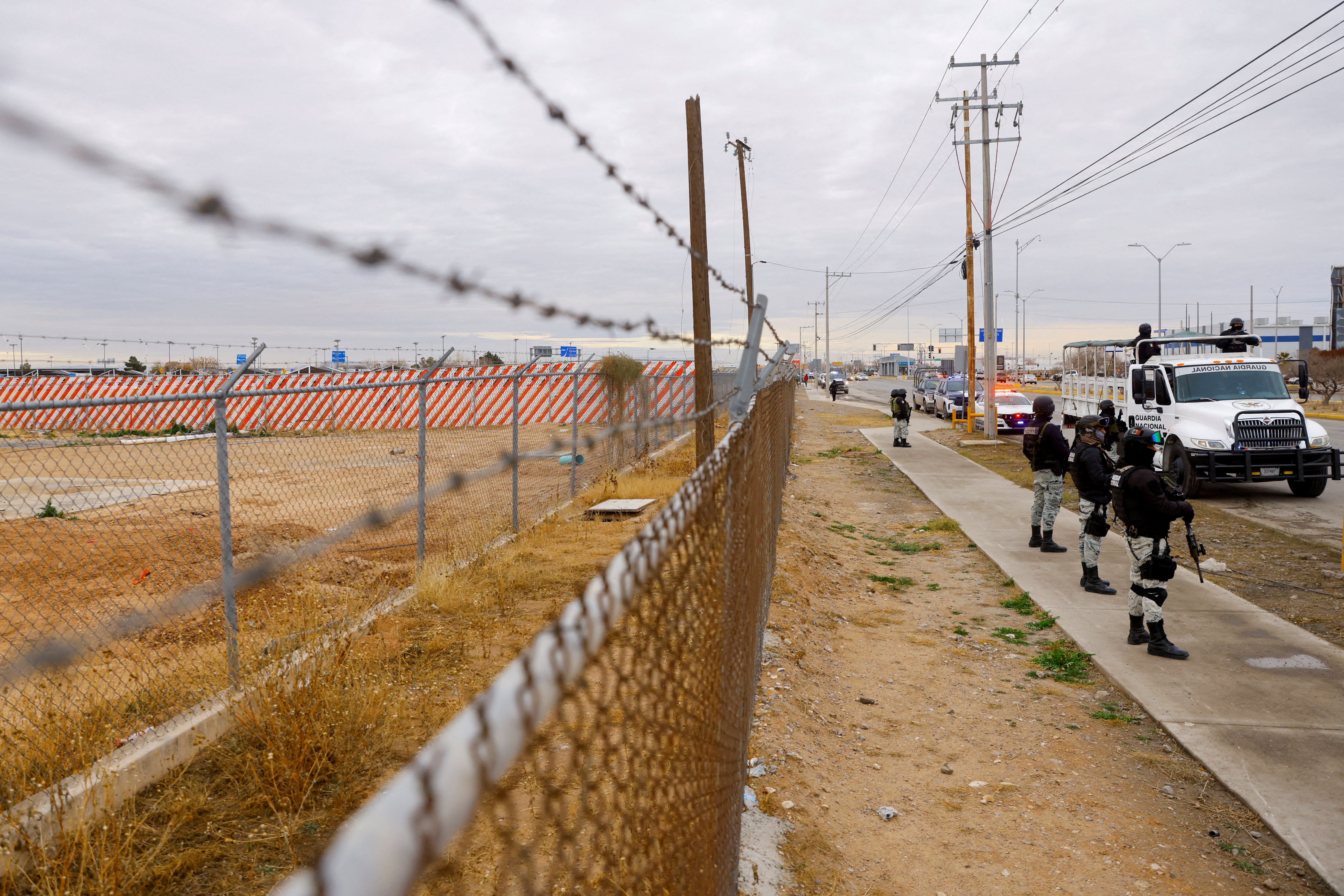 "the net" and another 29 people escaped from the Ciudad Juárez prison on January 1, 2023. (REUTERS / José Luis González)