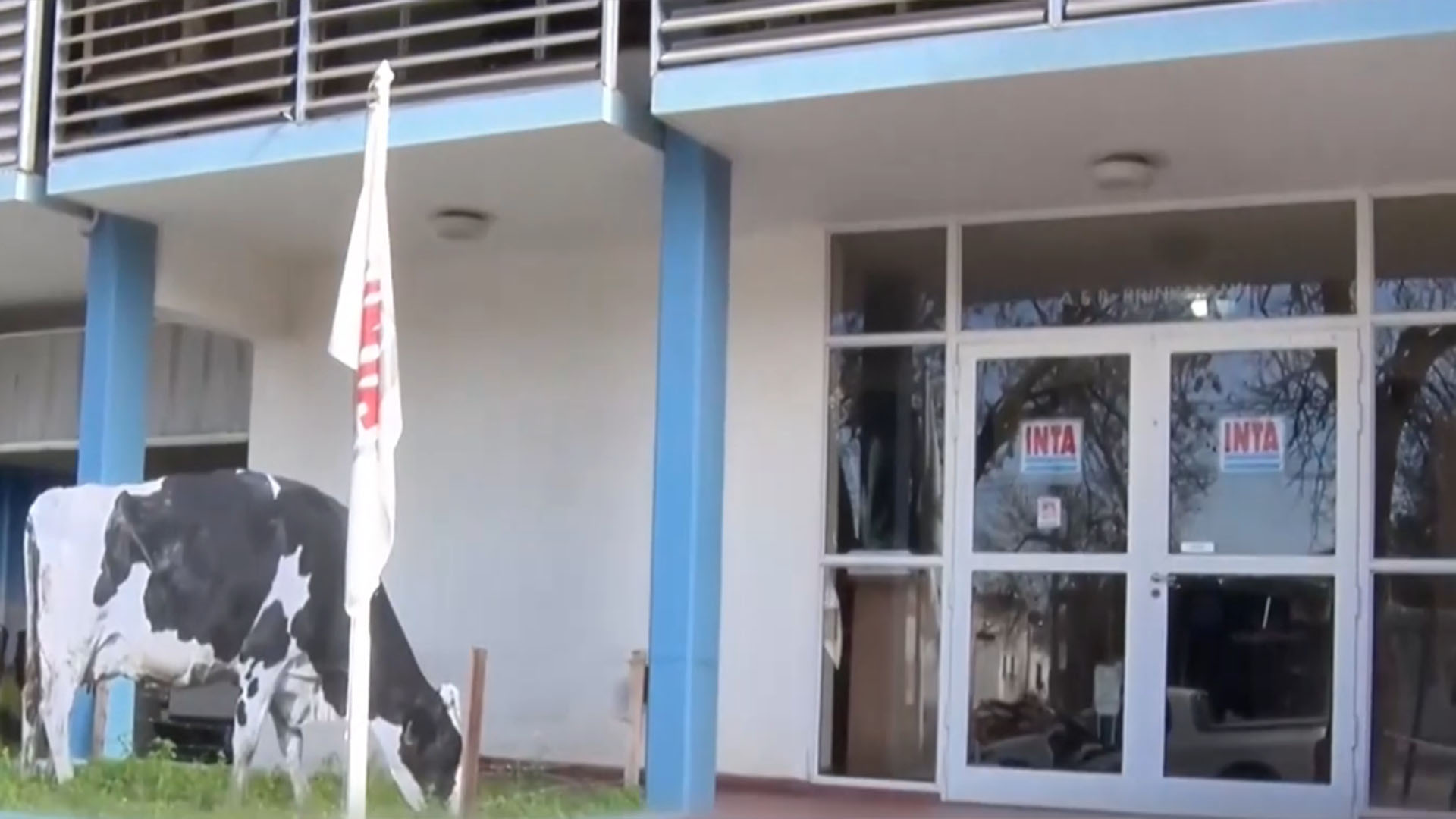 Cierran en C&oacute;rdoba una oficina del INTA clave para la industria l&aacute;ctea: sus t&eacute;cnicos adhirieron al retiro voluntario