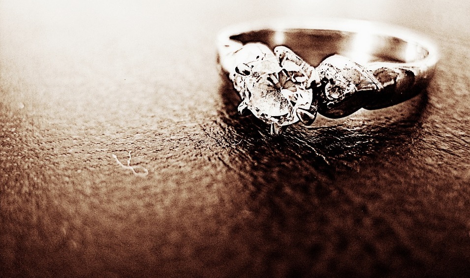 A través de redes sociales estafadores proponen matrimonio a sus víctimas  (Foto: Pixabay/ archivo)
