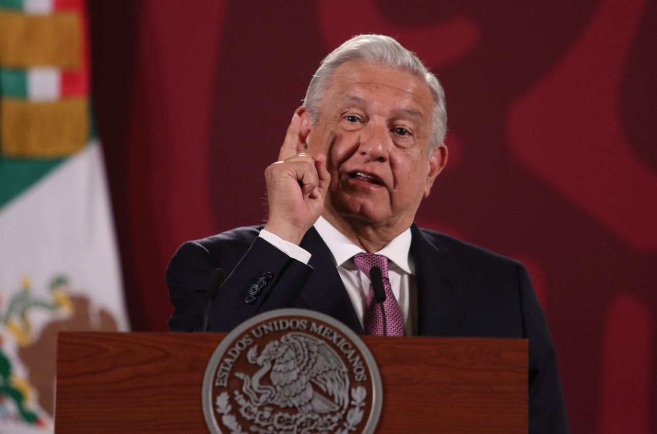 El presidente durante una de sus conferencias mañaneras
(FOTO: ANDREA MURCIA /CUARTOSCURO.COM)