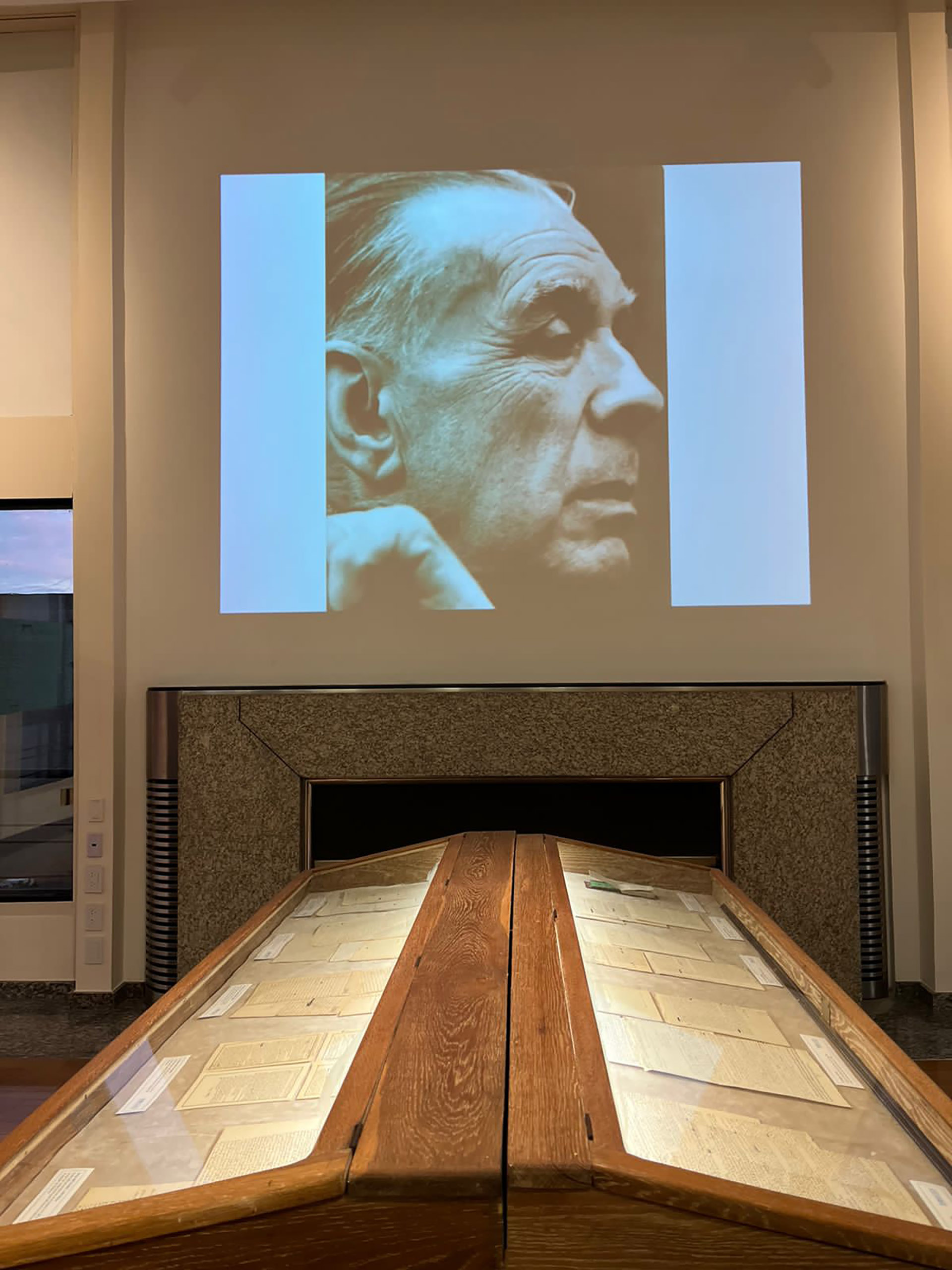 La muestra "Borges. Años de esplendor literario" puede verse en la ciudad de Rosario