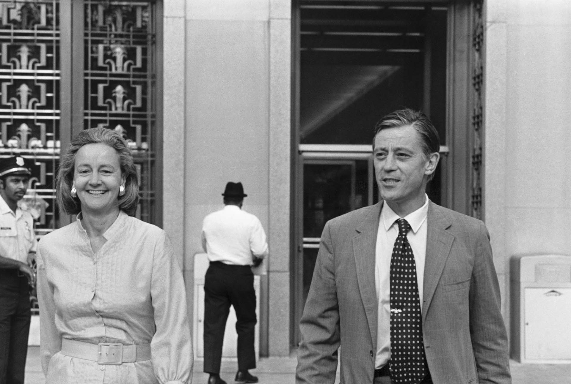 Katharine Graham, dueña de The Washington Post, y Ben Bradlee,  editor general (Bettmann Archive/Getty Images)