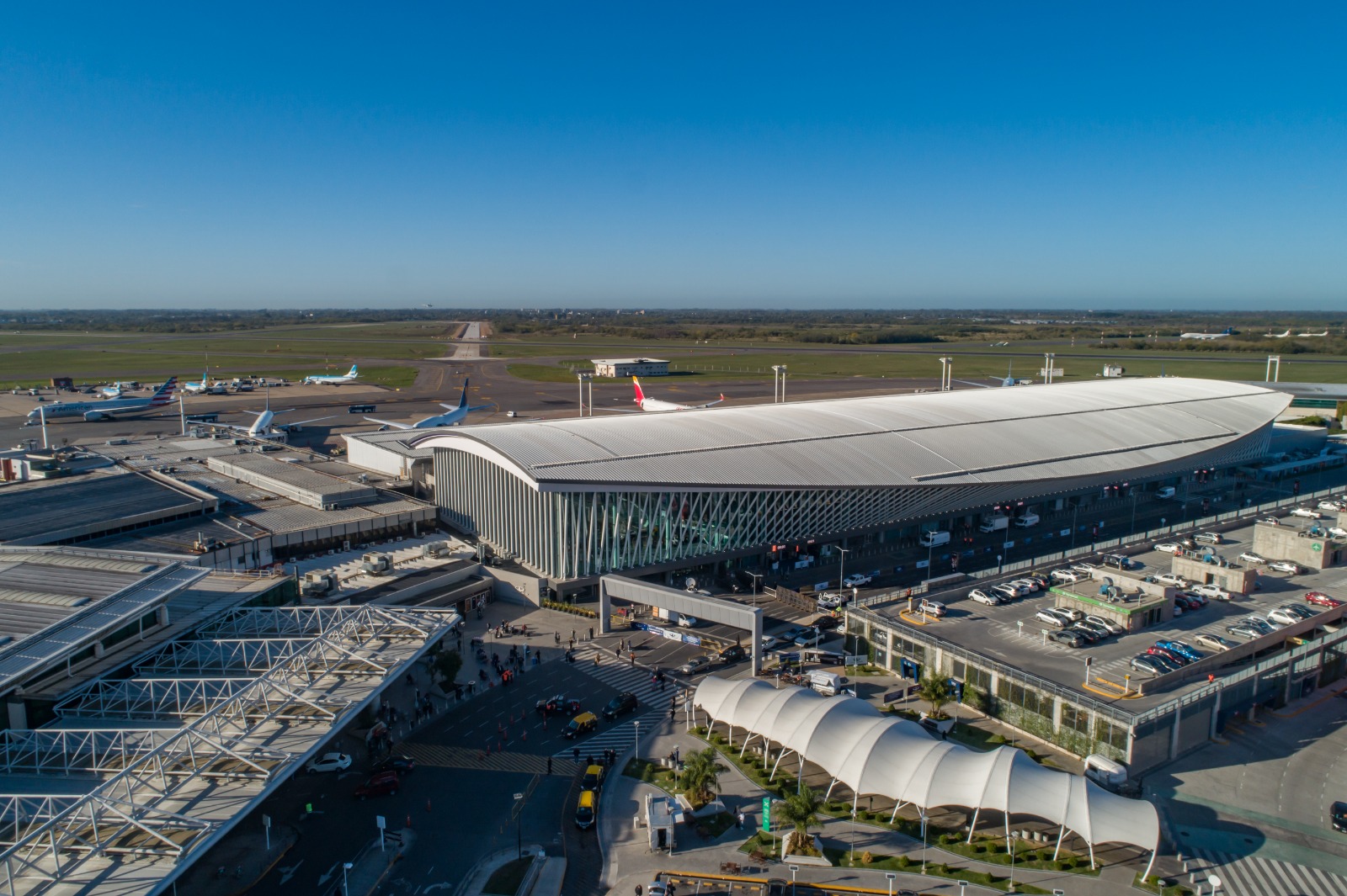 Macron anunció una cumbre en París de la Coalición de Voluntarios a inicios de enero para definir las garantías de seguridad para Kiev