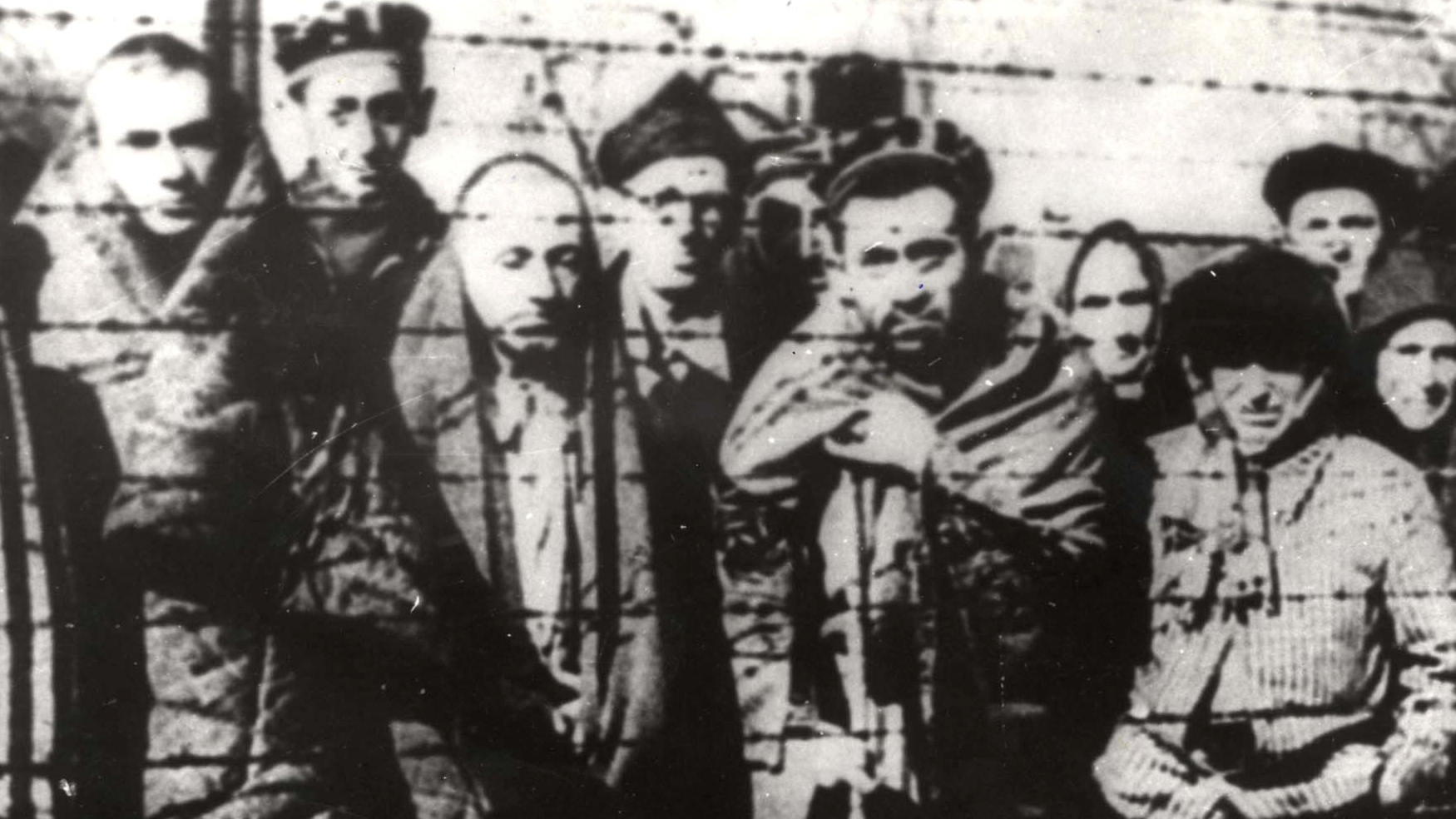 Sobrevivientes del Holocausto el día de la liberación del campo de exterminio nazi i(Yad Vashem Archives/REUTERS)