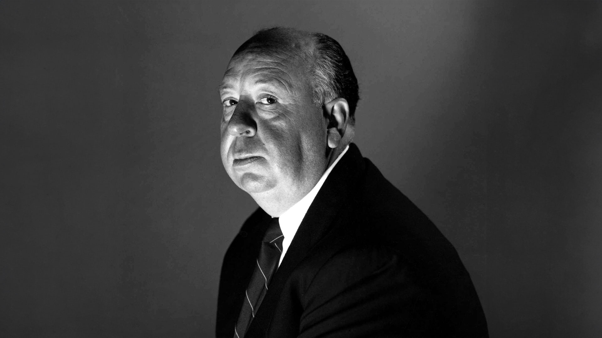 Alfred Hitchcock y una selección de cuentos que no dejan dormir: ¿curador experto o estafa publicitaria?