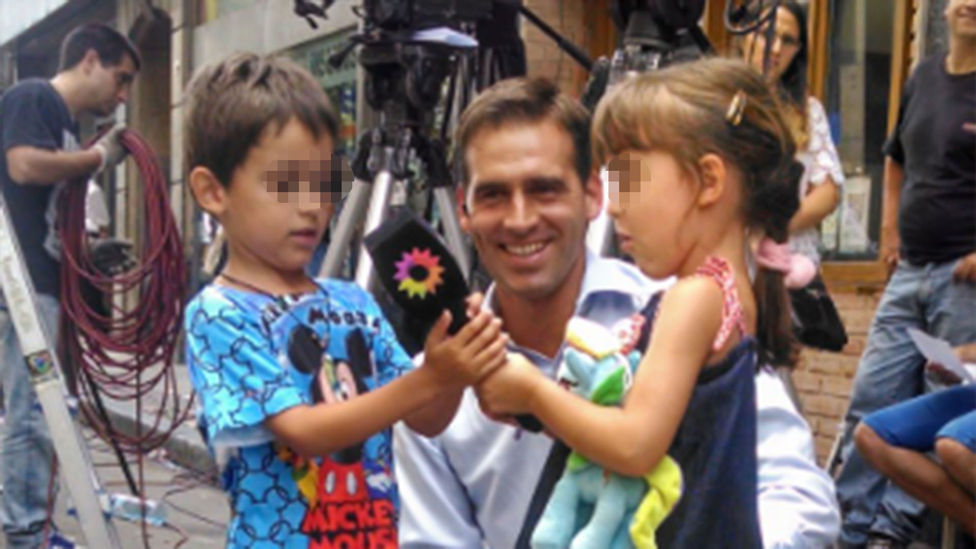 Una de las últimas fotos de Sebastián Domenech con sus hijos Maxi y Caro