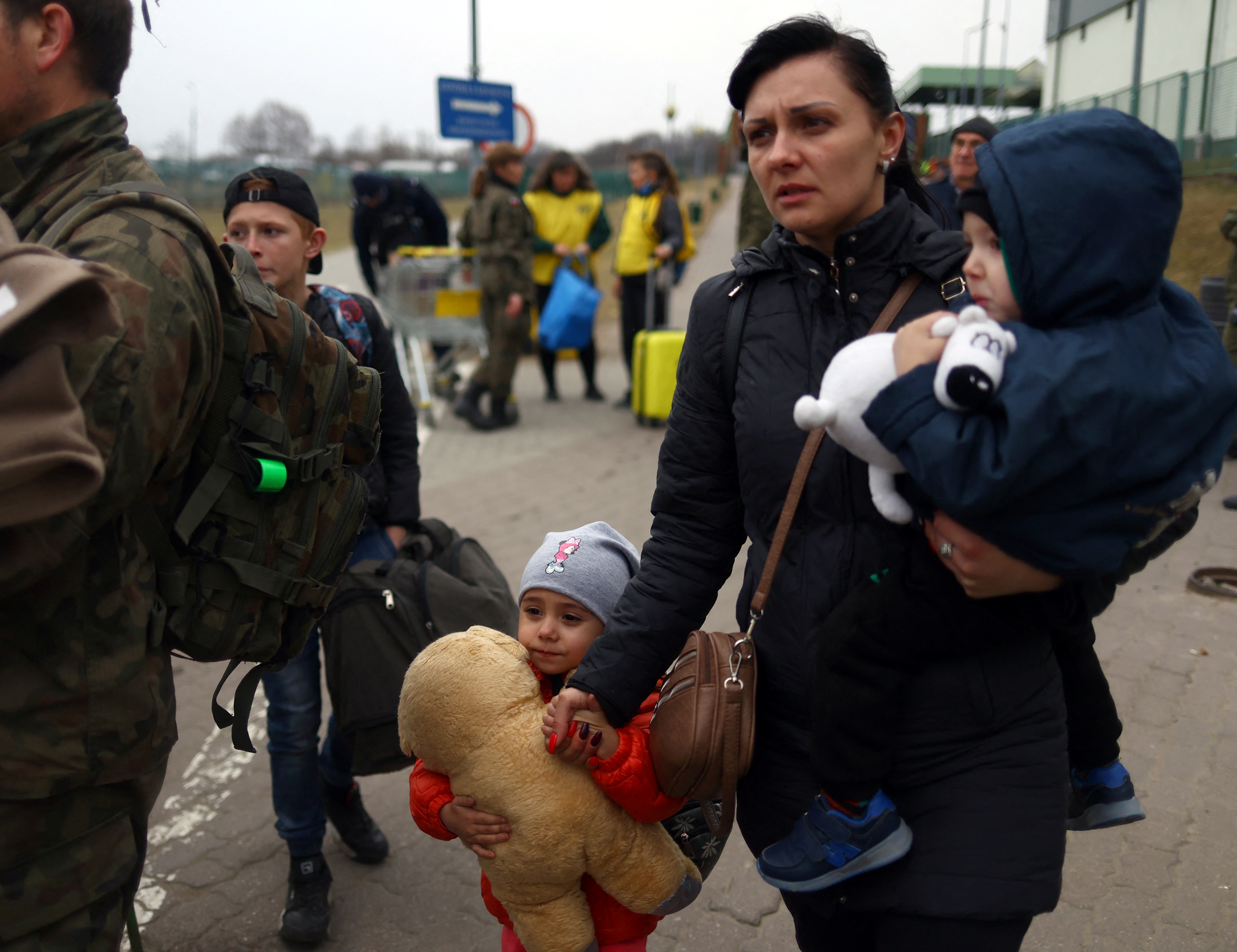 A un mes del inicio de la invasión rusa, casi cuatro millones de ucranianos se refugiaron en otros países (REUTERS/Hannah McKay)