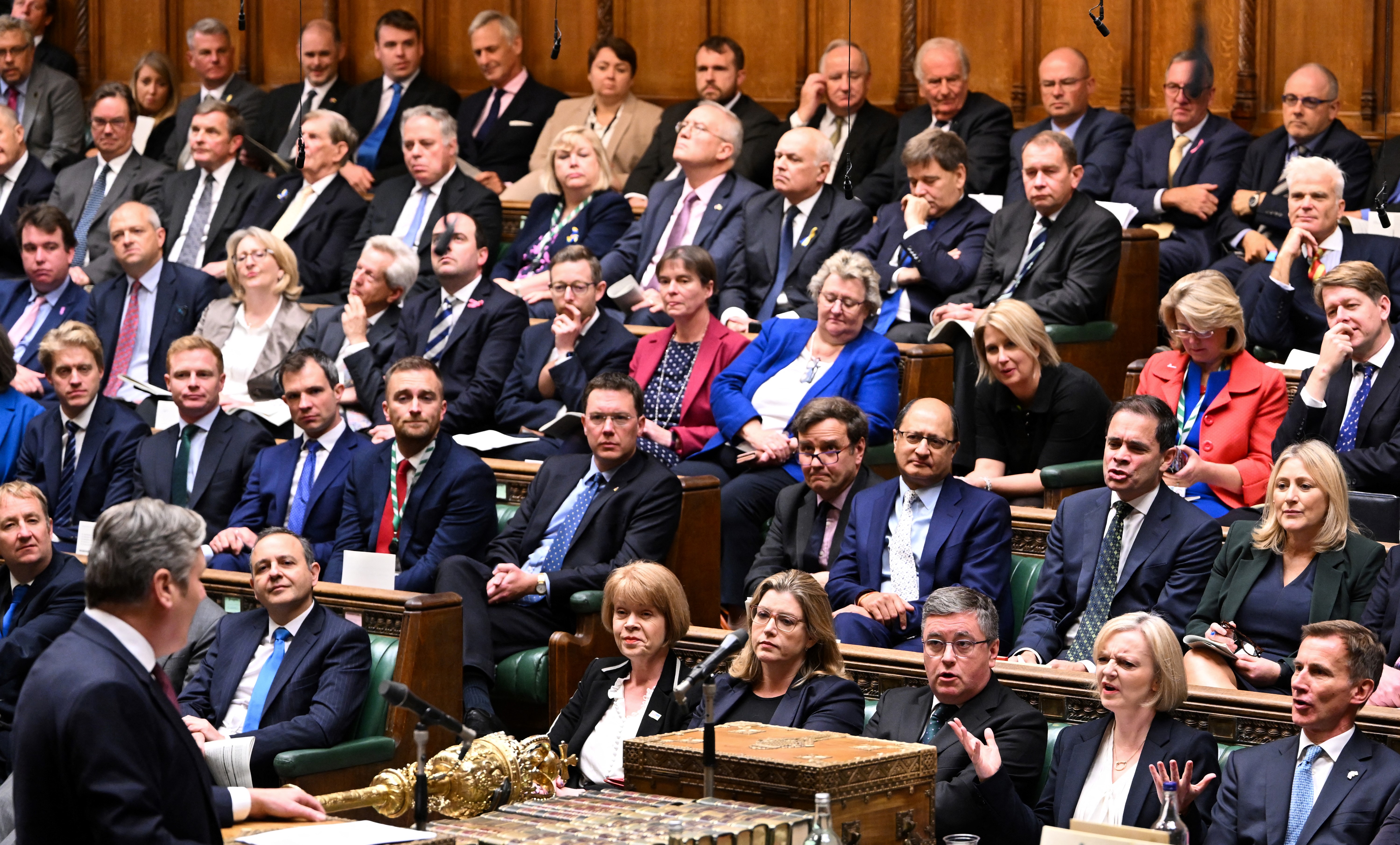 Liz Truss durante la sesión parlamentaria de ayer (JESSICA TAYLOR / AFP) 