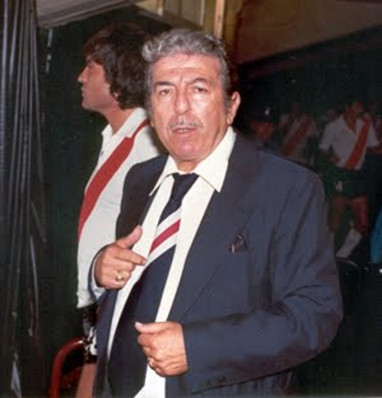 Angel Amadeo Labruna fue (es) ídolo de River como jugador y director técnico