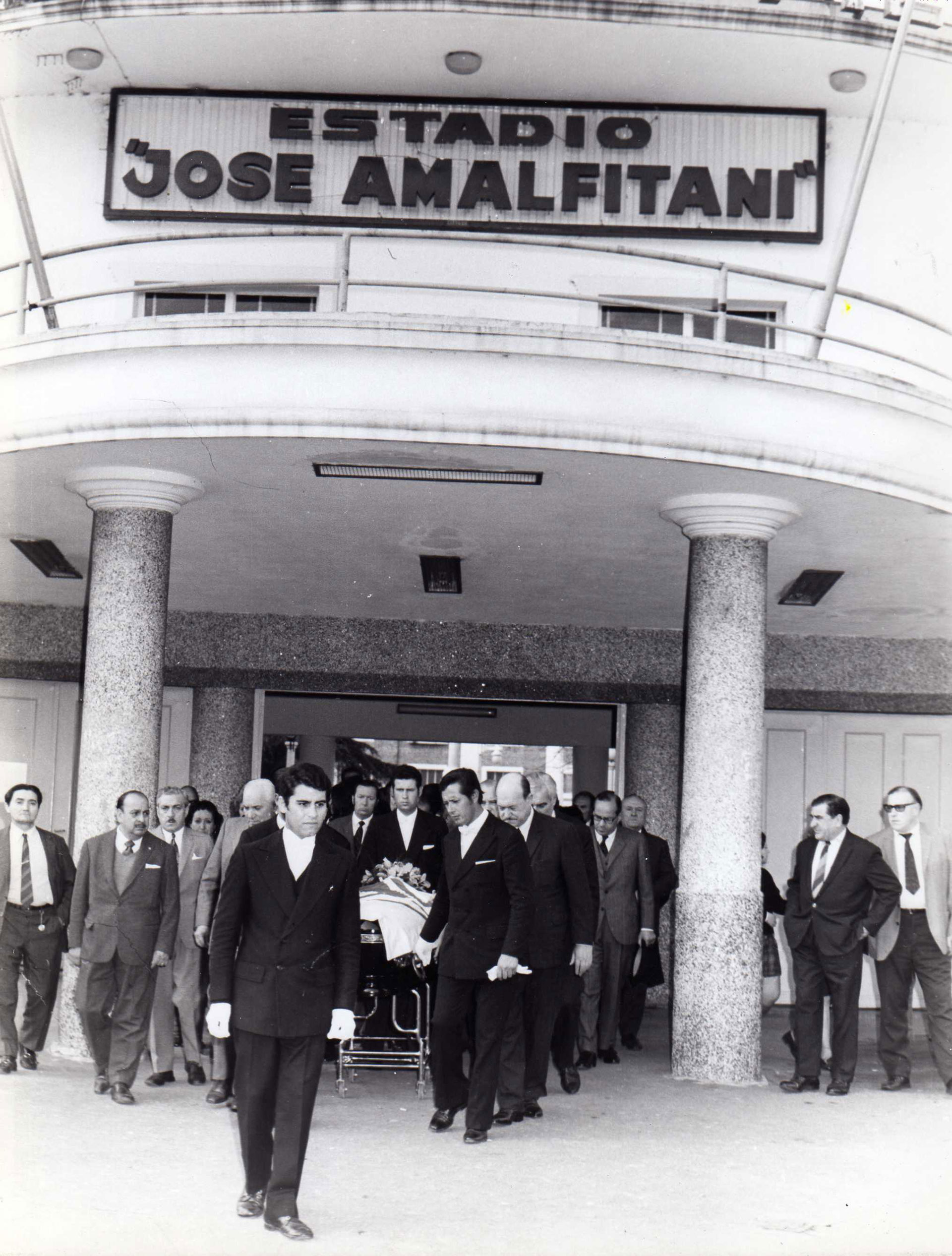 José Amalfitani fue velado en la sede del club Vélez Sarsfield. Don Pepe falleció el 14 de mayo de 1969 (Prensa CAVS)