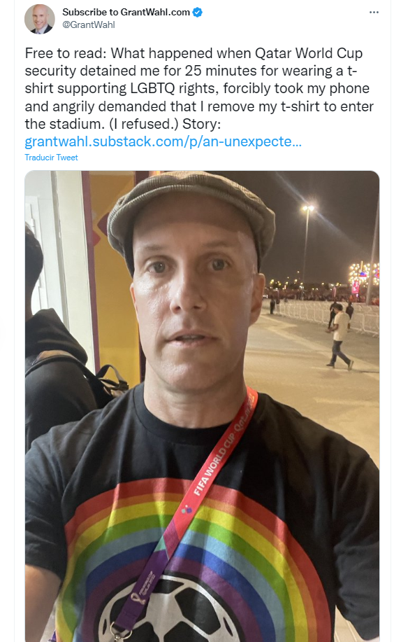 Grant Wahl luego de su detención por usar la remera en apoyo a los derechos LGBTQ (Twitter)