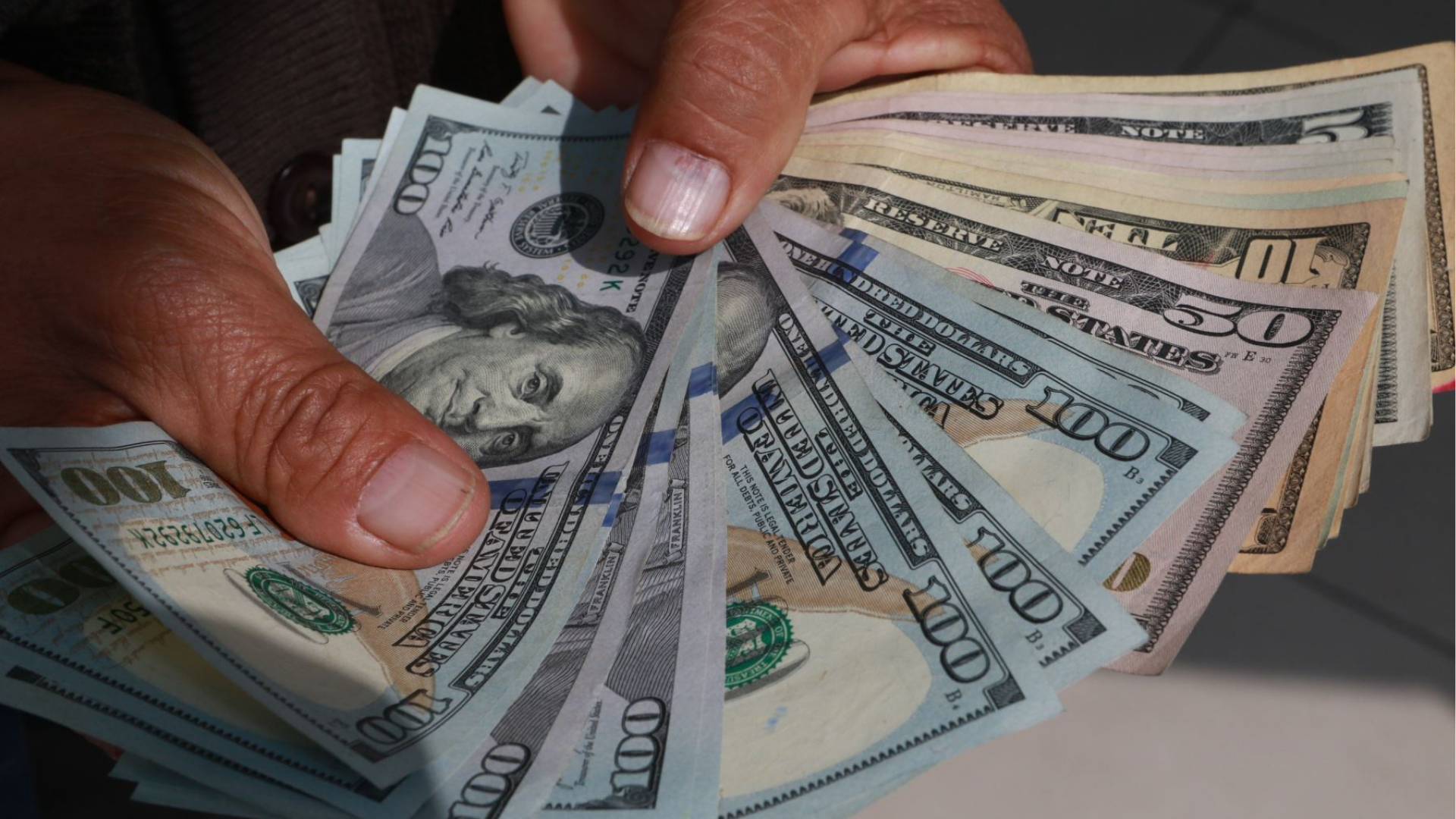 El papa León XIV se reunió con ejecutivos en el Vaticano para discutir la minería ética