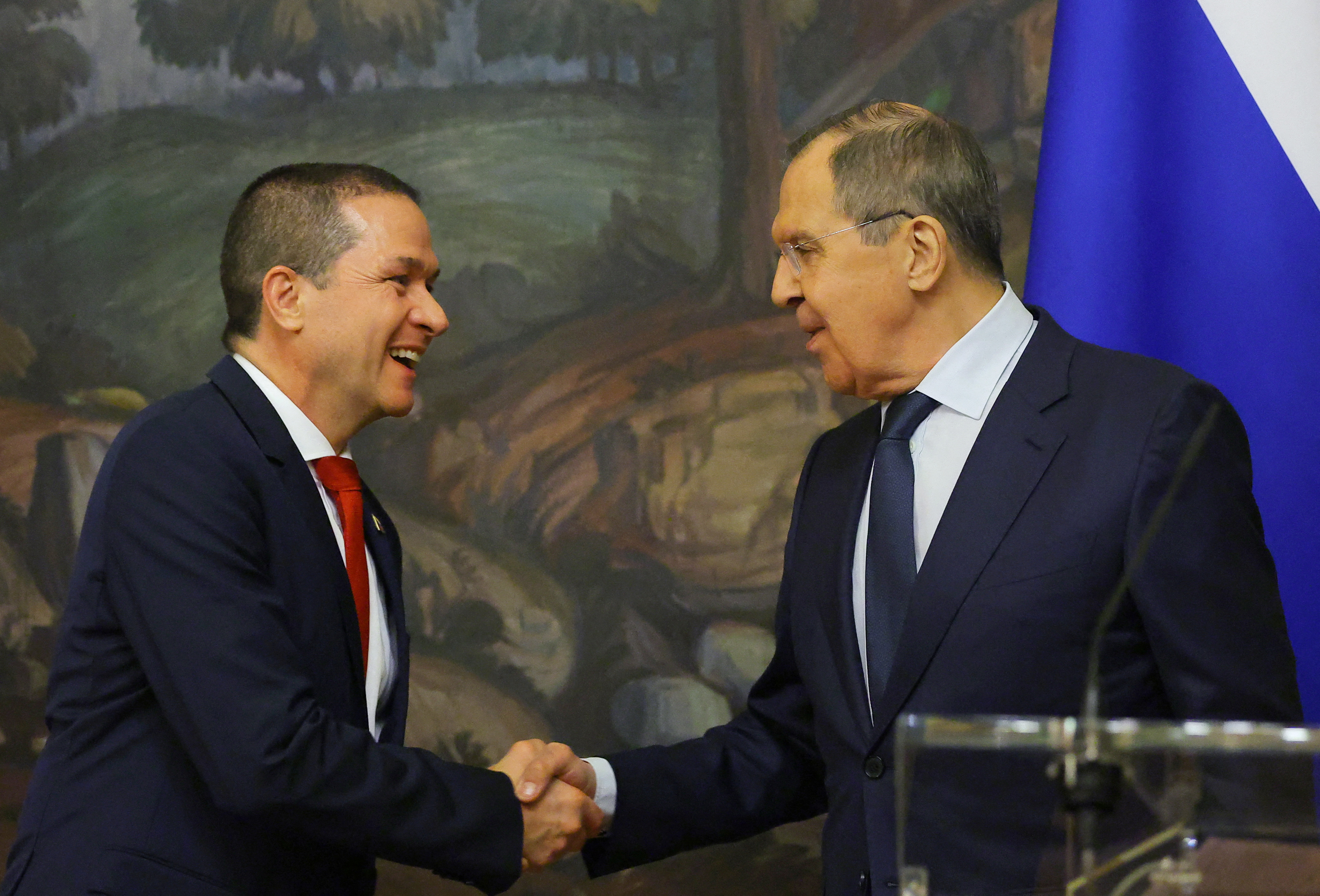 Serguei Lavrov recibe a Carlos Faria en Moscú (Reuters)