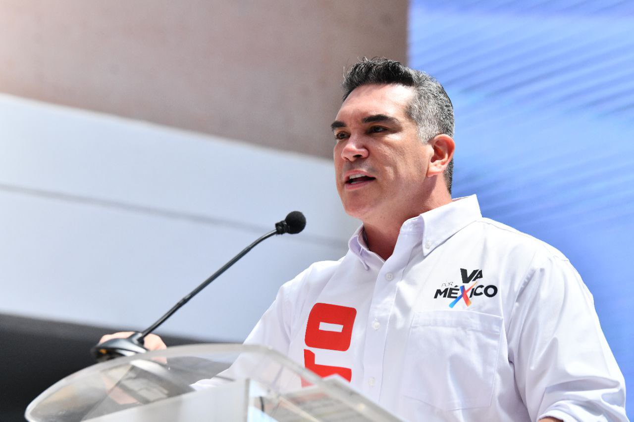 “Millones estamos dispuestos a mandarlos al basurero de la historia”: Alejandro Moreno se lanzó contra Morena 