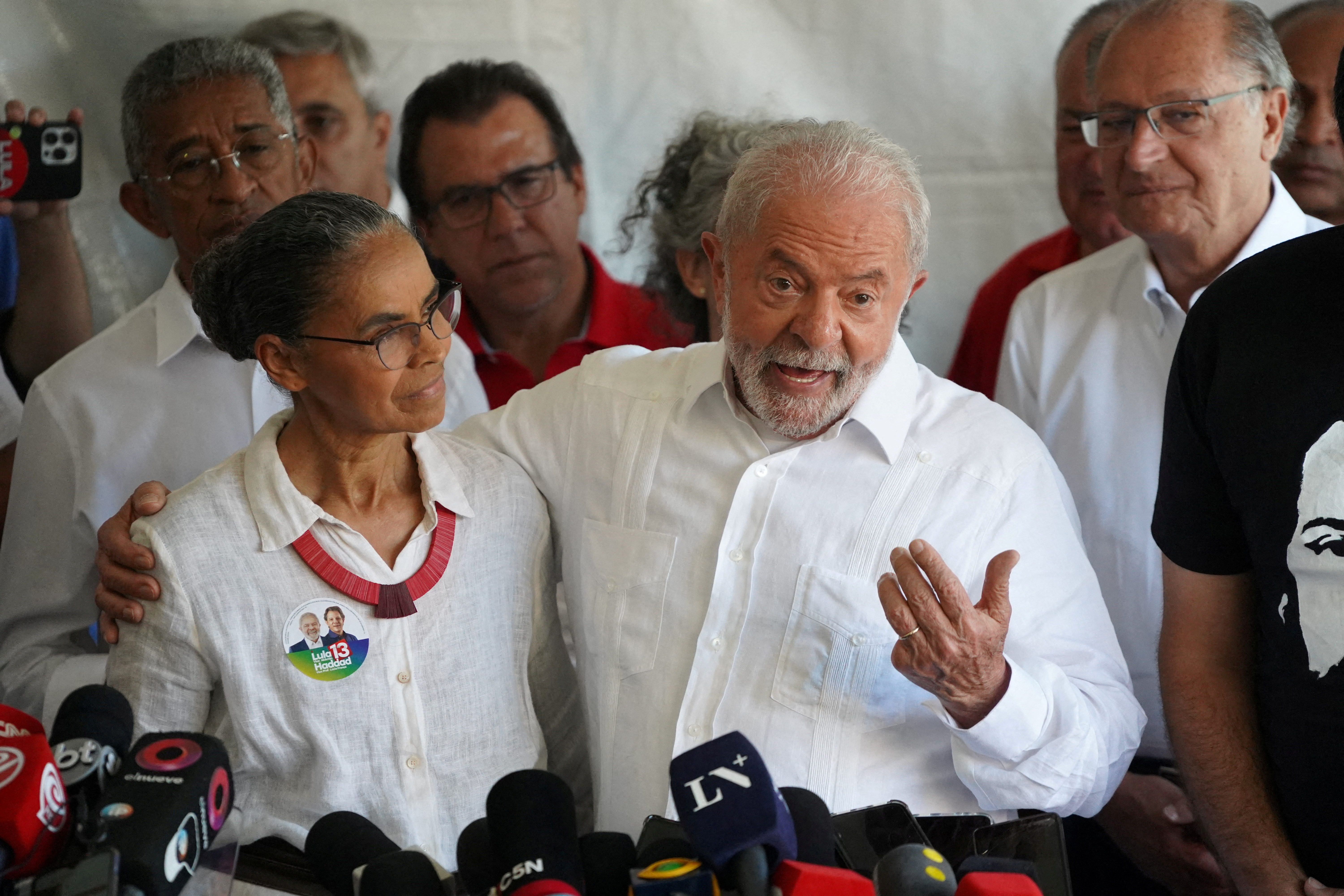 La decisión judicial sobre la ley del “Marco Temporal” fue aplazada y el futuro de la política medioambiental de Lula es incierto