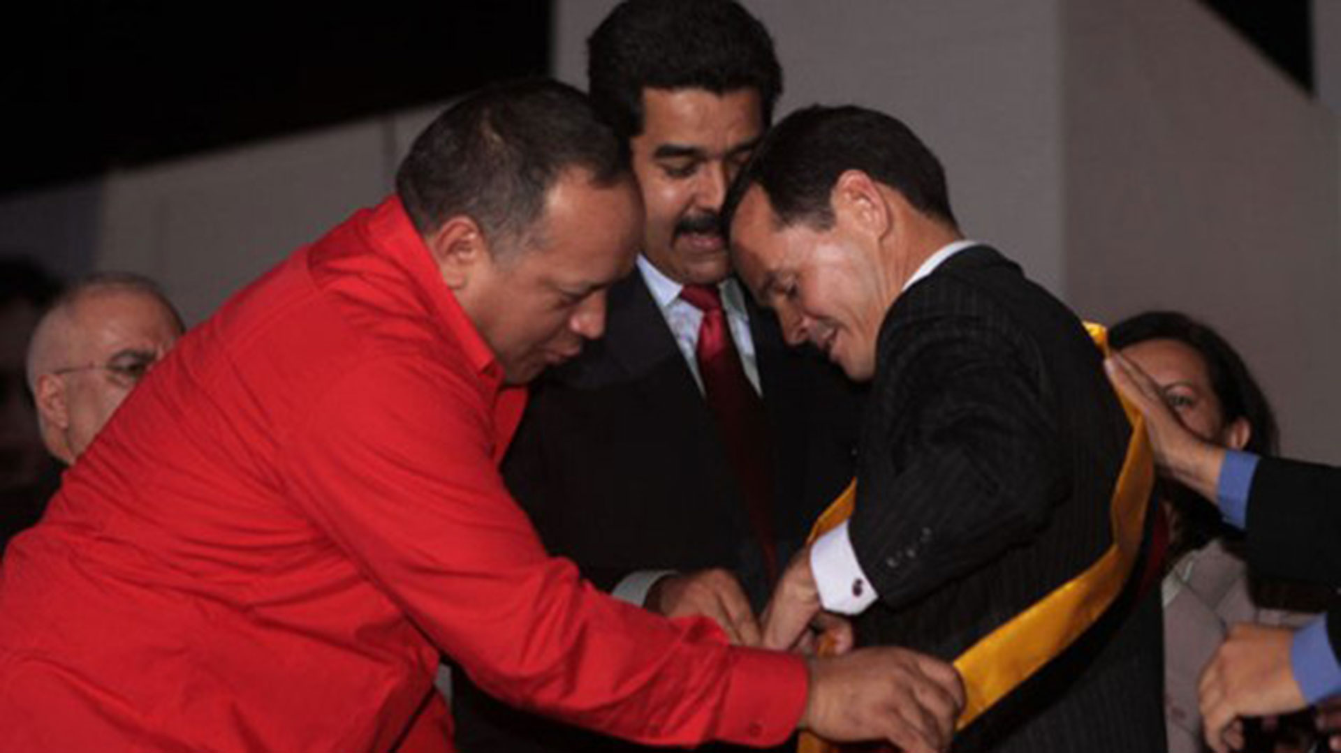 Vielma Mora con Nicolás Maduro y Diosdado Cabello