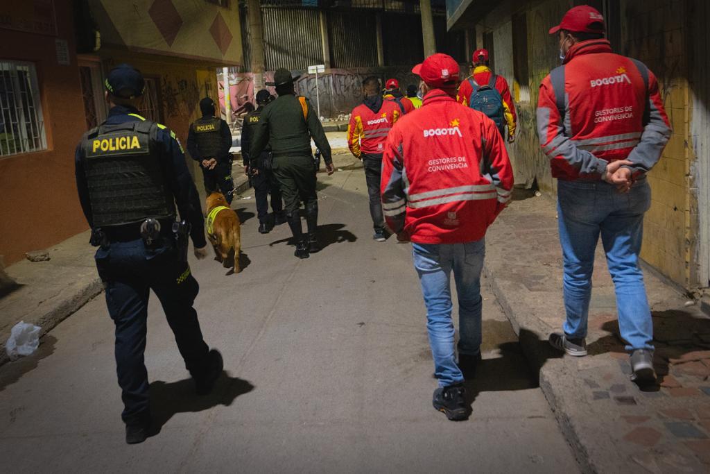 El pasado jueves 9 de febrero comenzó a operar en Bogotá otro de los siete equipos de seguridad especializados de Bogotá anunciados por la alcaldesa Claudia López: el Comando Nocturno. Secretaría de Seguridad