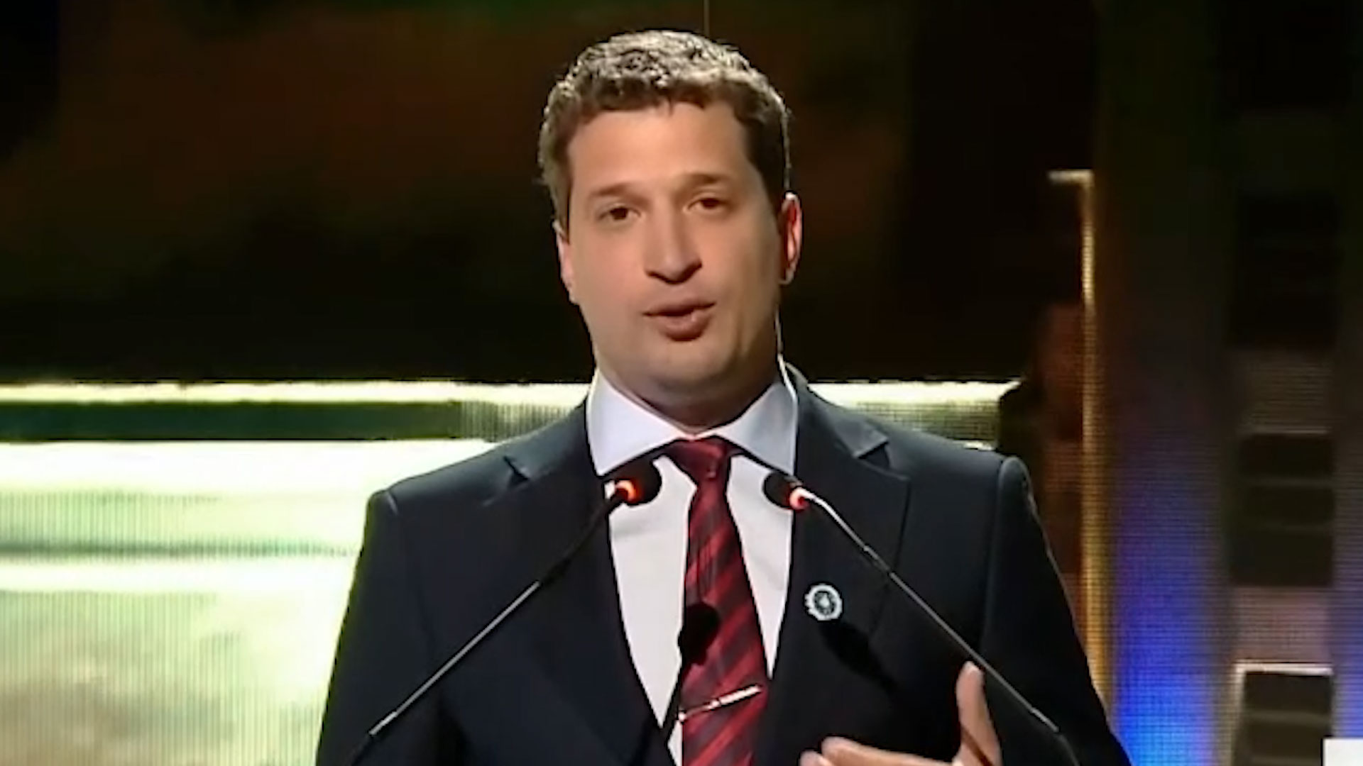 Multinacional que construirá megaplanta de hidrógeno verde en Uruguay fue multada por tala ilegal