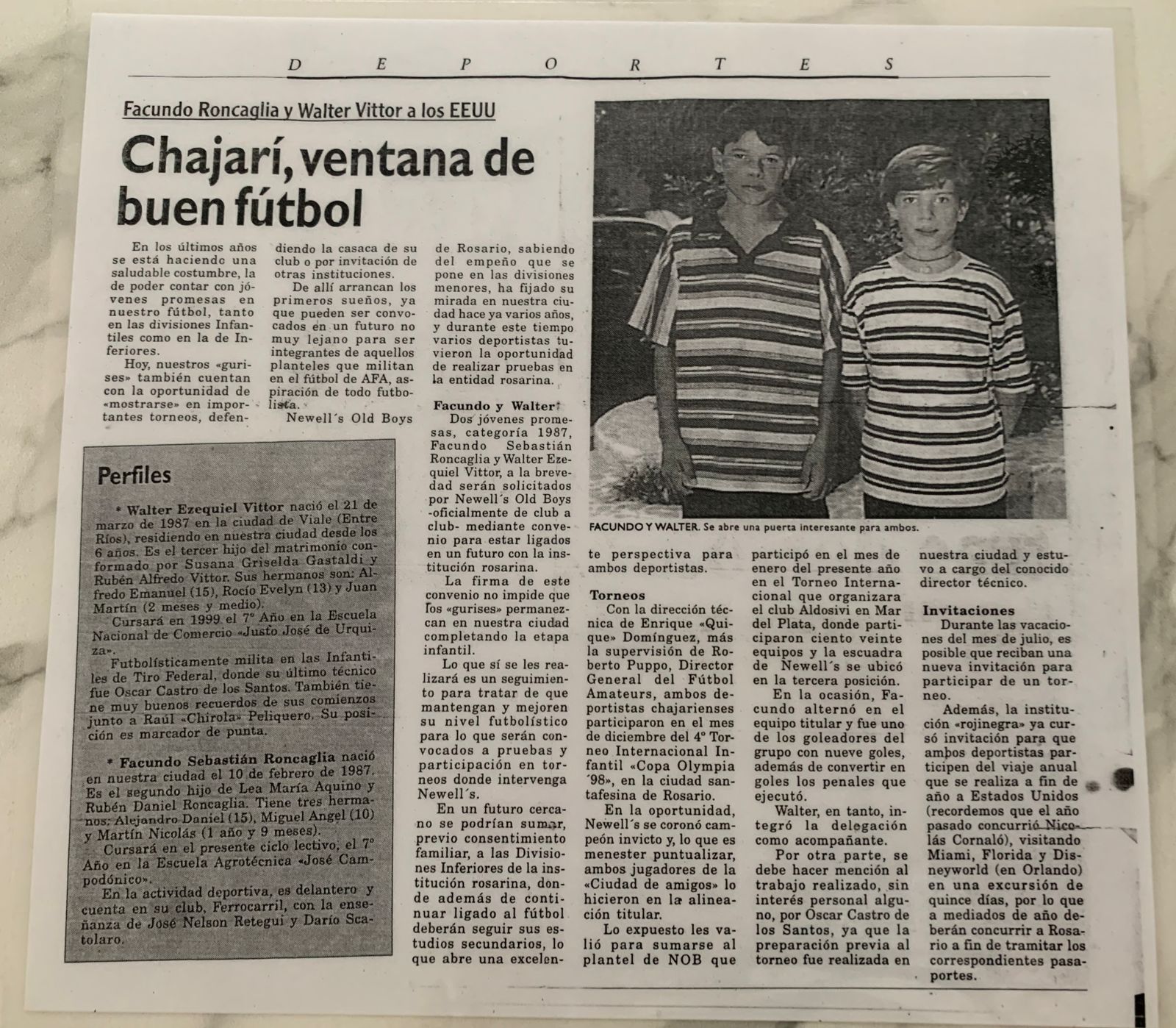 Vittor y Roncaglia, juntos en una entrevista publicada en un diario local