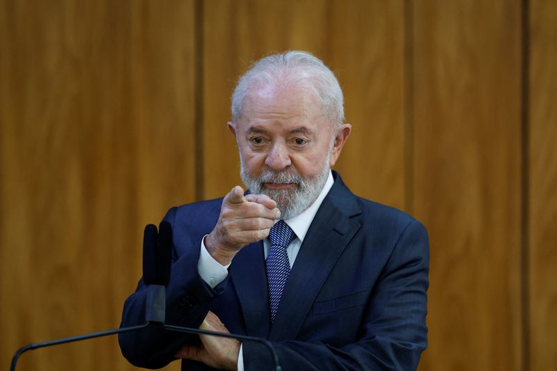 Lula da Silva dijo que quiere un juicio justo para Jair Bolsonaro, pero sentenció: “Que intentó dar un golpe, lo intentó”
