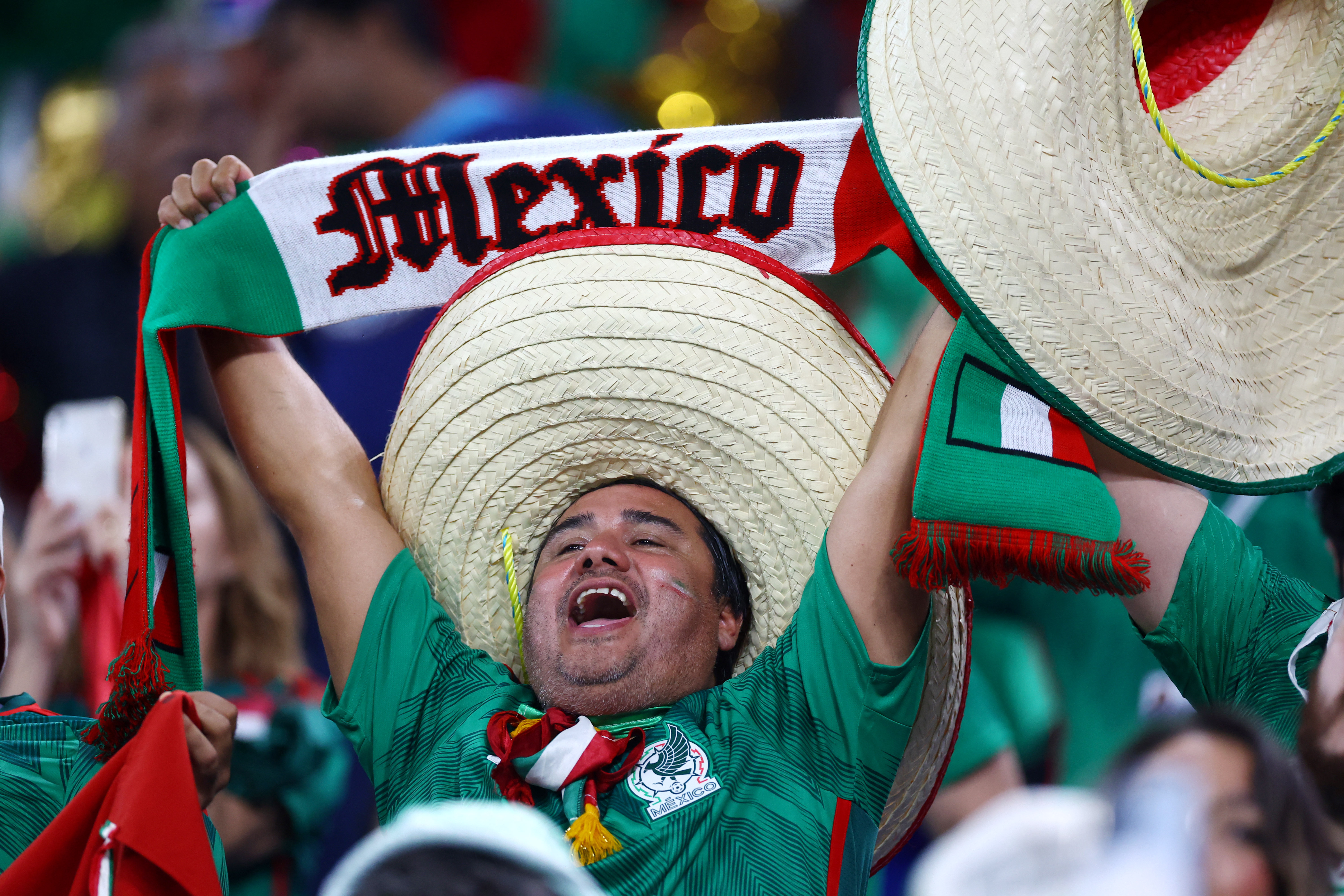 Algunos aficionados mexicanos en Qatar han tenido problemas con las autoridades de Qatar (REUTERS/Hannah Mckay)