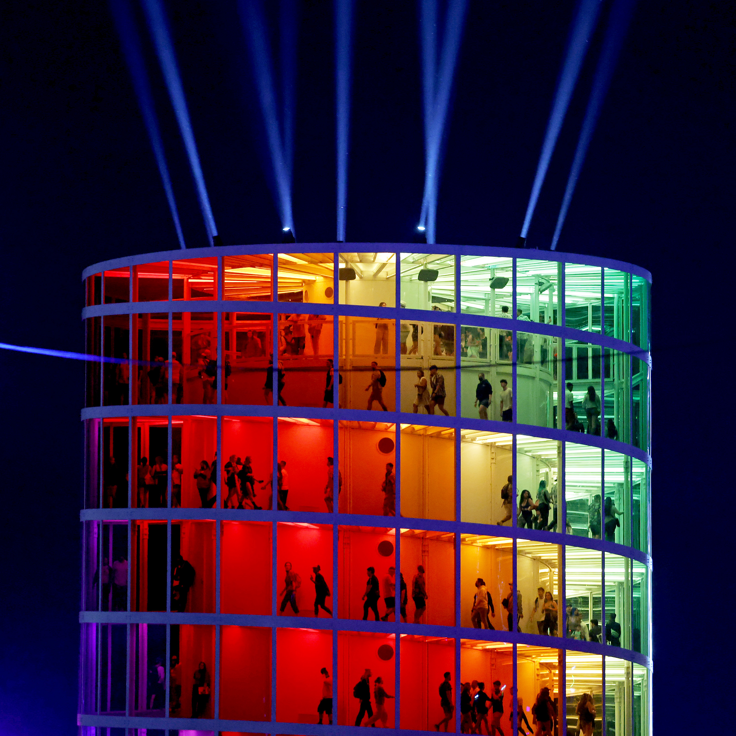 One of the Coachella buildings with a colored light installation, in its 2022 edition (Photo by Frazer Harrison/Getty Images for Coachella)