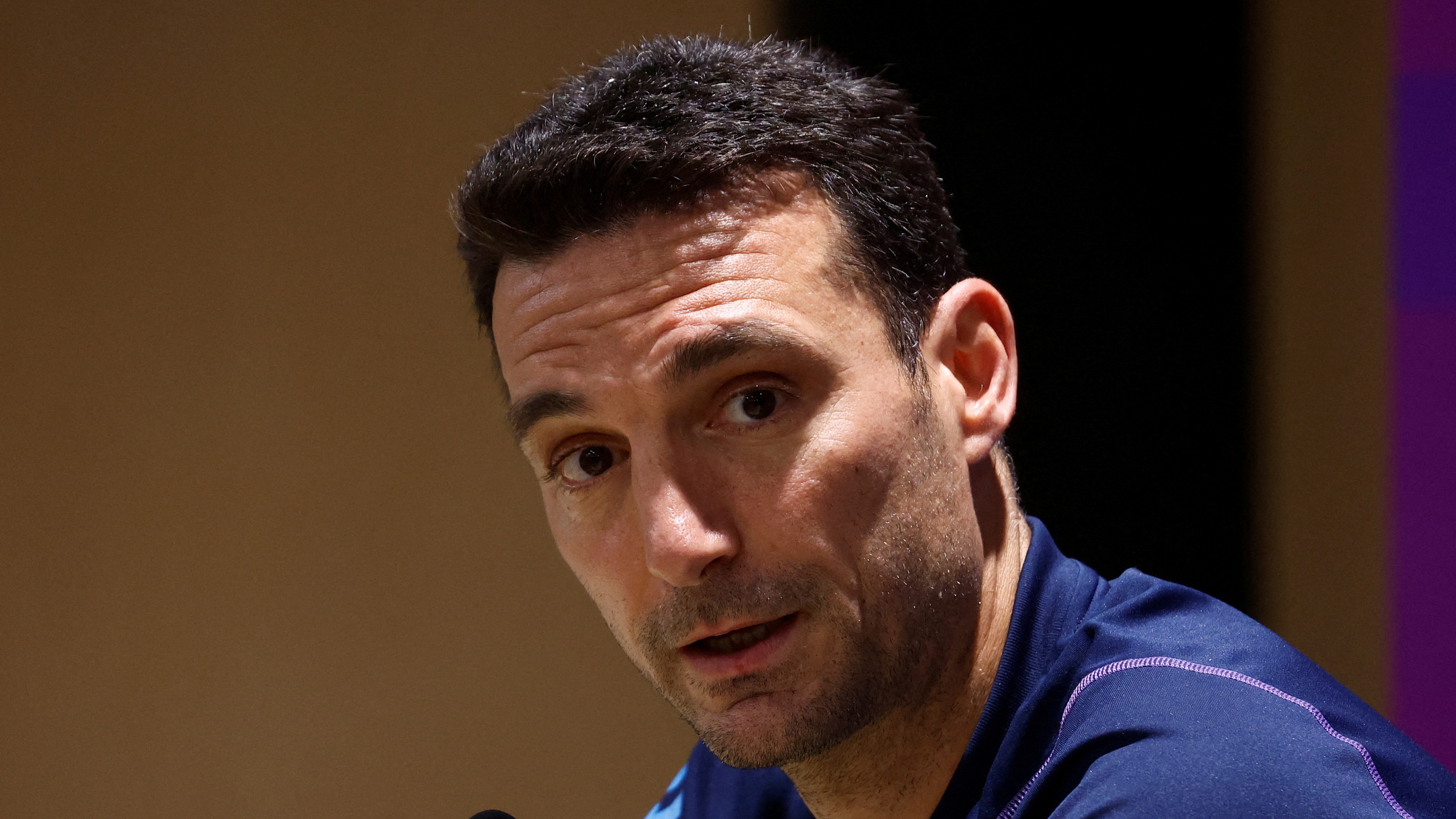 Soccer Football - International Friendly - Argentina pre-match news conference - Workers' Stadium, Beijing, China - June 14, 2023 Argentina's coach Lionel Scaloni during a news conference REUTERS/Thomas Peter REFILE - CORRECTING VENUE