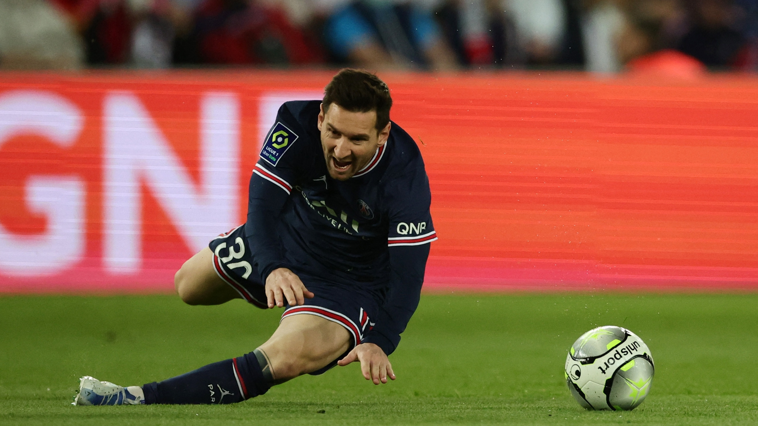Lionel Messi sufrió una lesión en la pierna izquierda (Foto: Reuters)