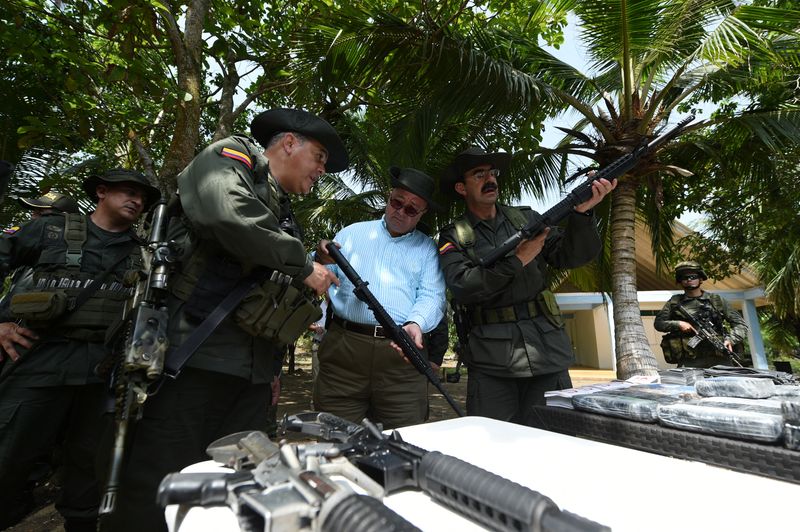 Los cárteles mexicanos intercambian armas por drogas (Foto: Ministerio de Defensa de Colombia/vía REUTERS) 