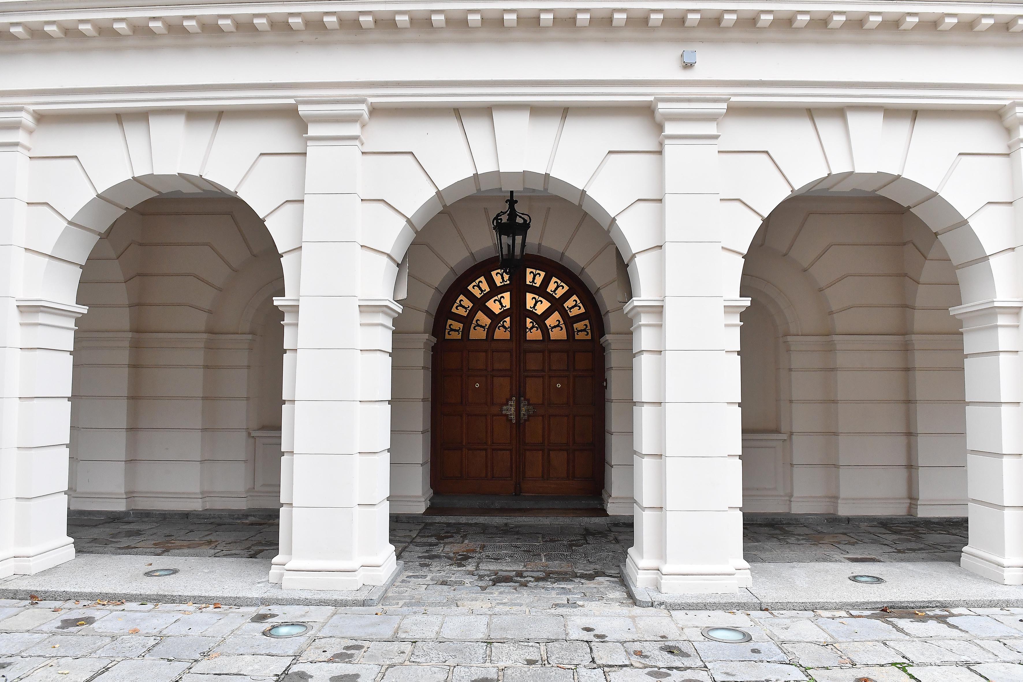 La puerta de entrada al Palacio Madero Unzué, situado en la calle Gelly y Obes 2333 (Maximiliano Luna)