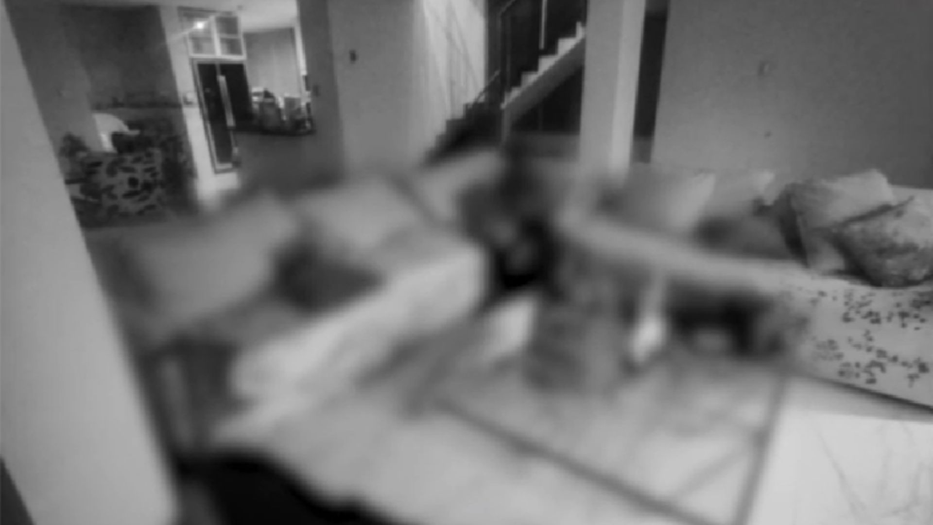 Los policías quedaron horrorizados por la sangrienta escena que encontraron al interior de la casa en Pachacámac. (PNP)