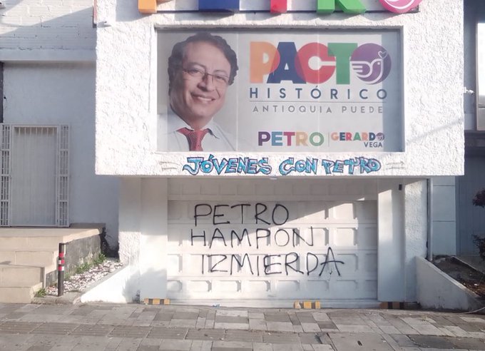 Atacan sede de Gustavo Petro
Twitter - @PactoHMed