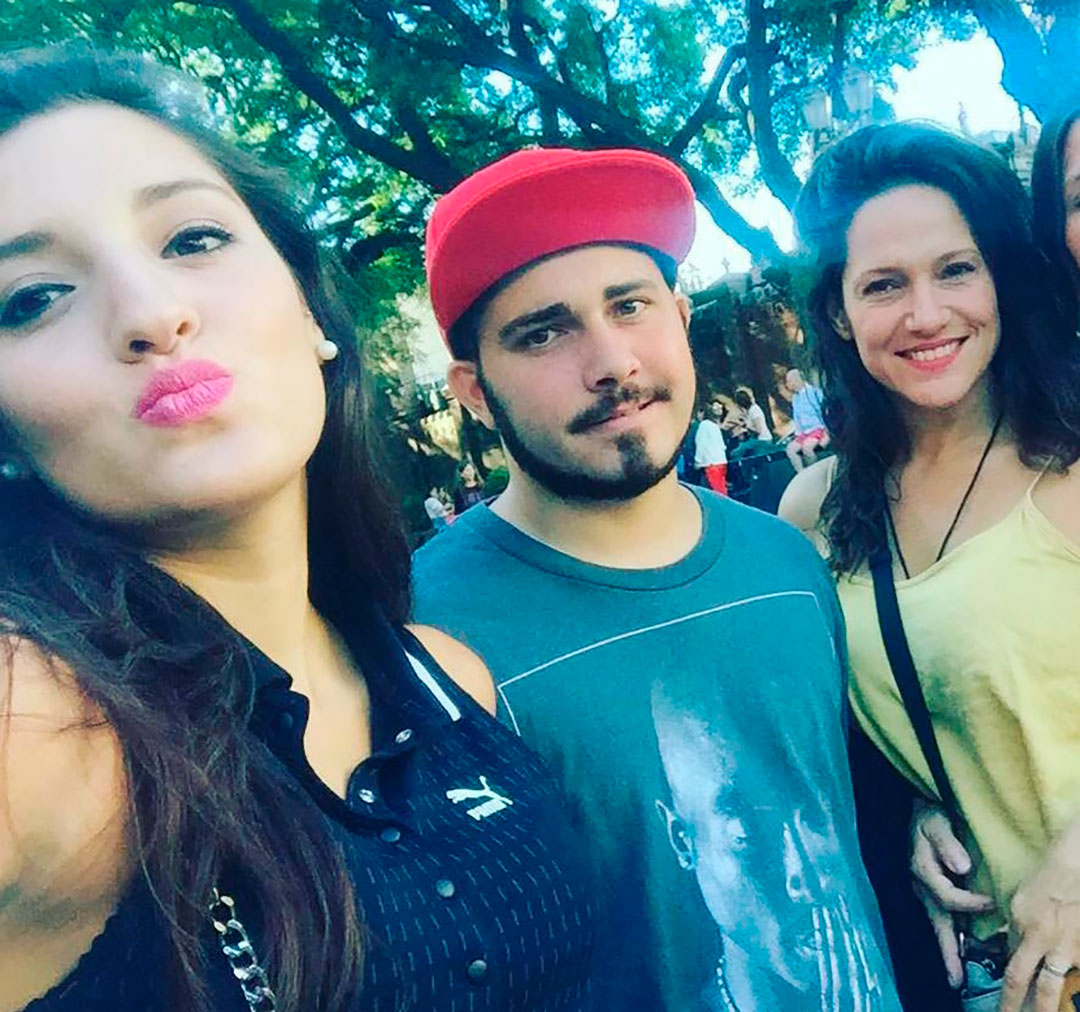 Valeria en una salida con sus hijos, Jana y Tadeo (Foto: Instagram)